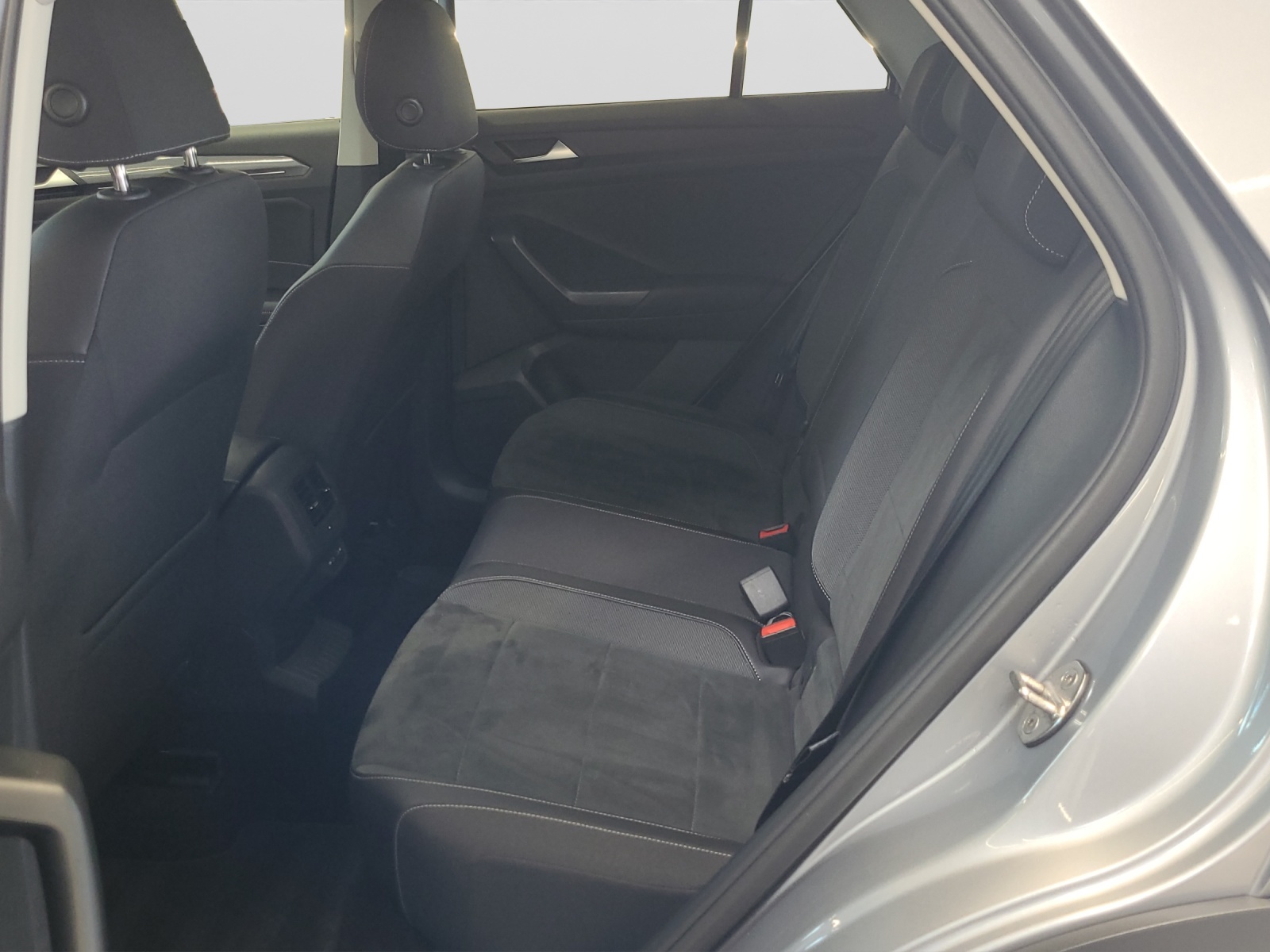 T-Roc TSI DSG Style LED-Plus ACC Navi Alu-17Zoll