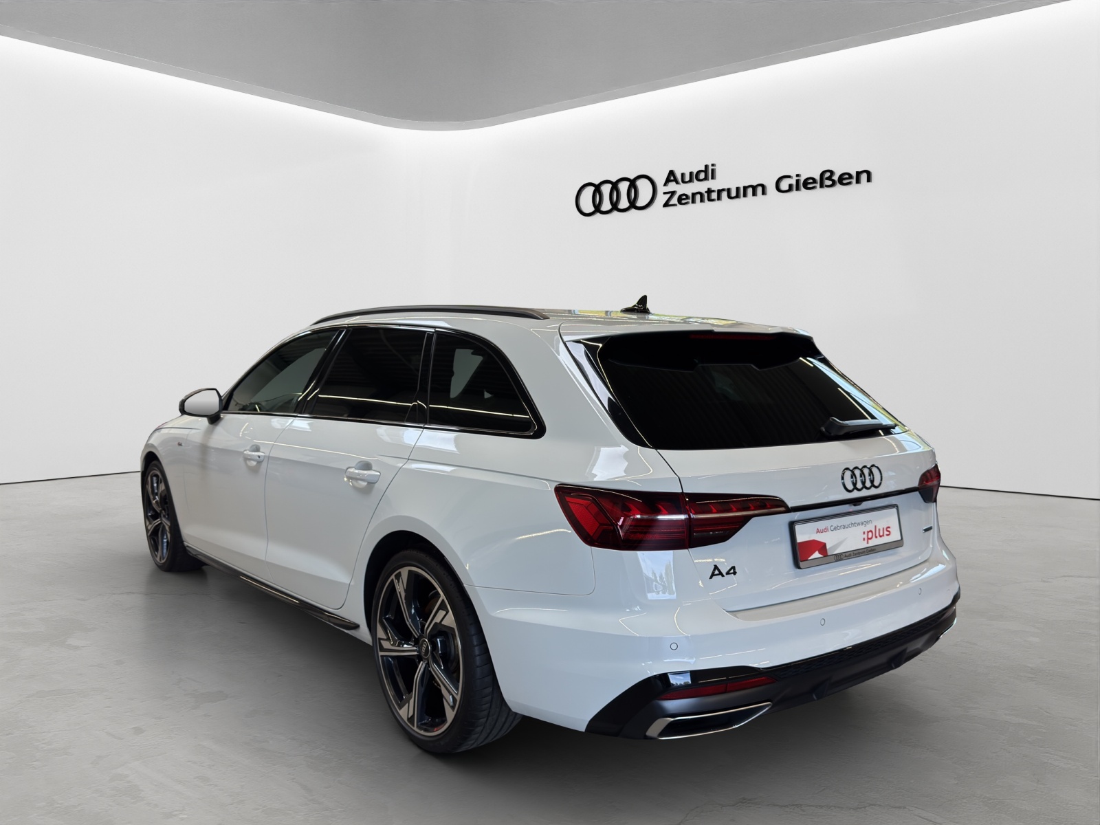 A4 Avant 40 TDI quattro S line competition Black Matrix-LED Kamera Navi