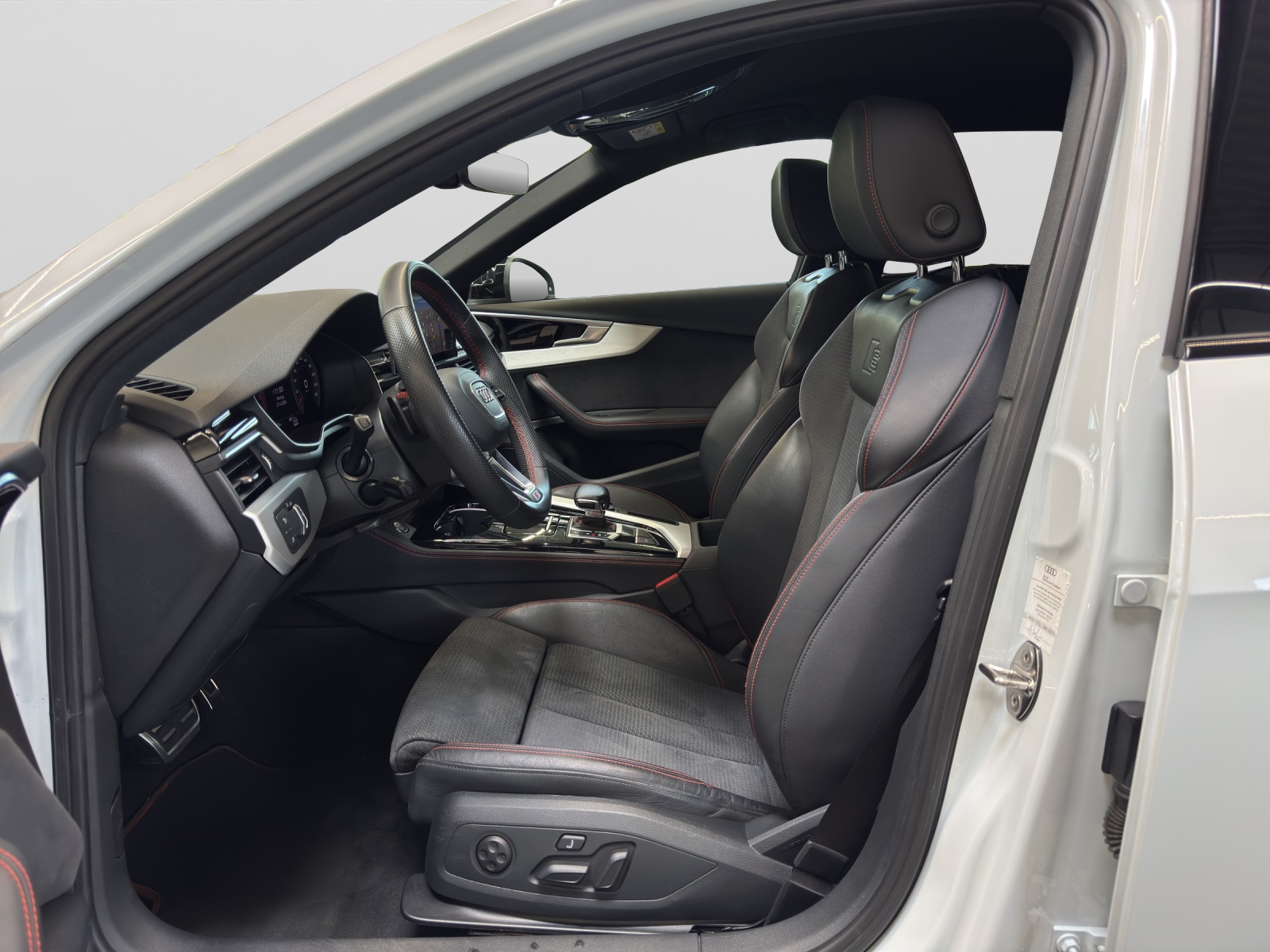 A4 Avant 40 TDI quattro S line competition Black Matrix-LED Kamera Navi