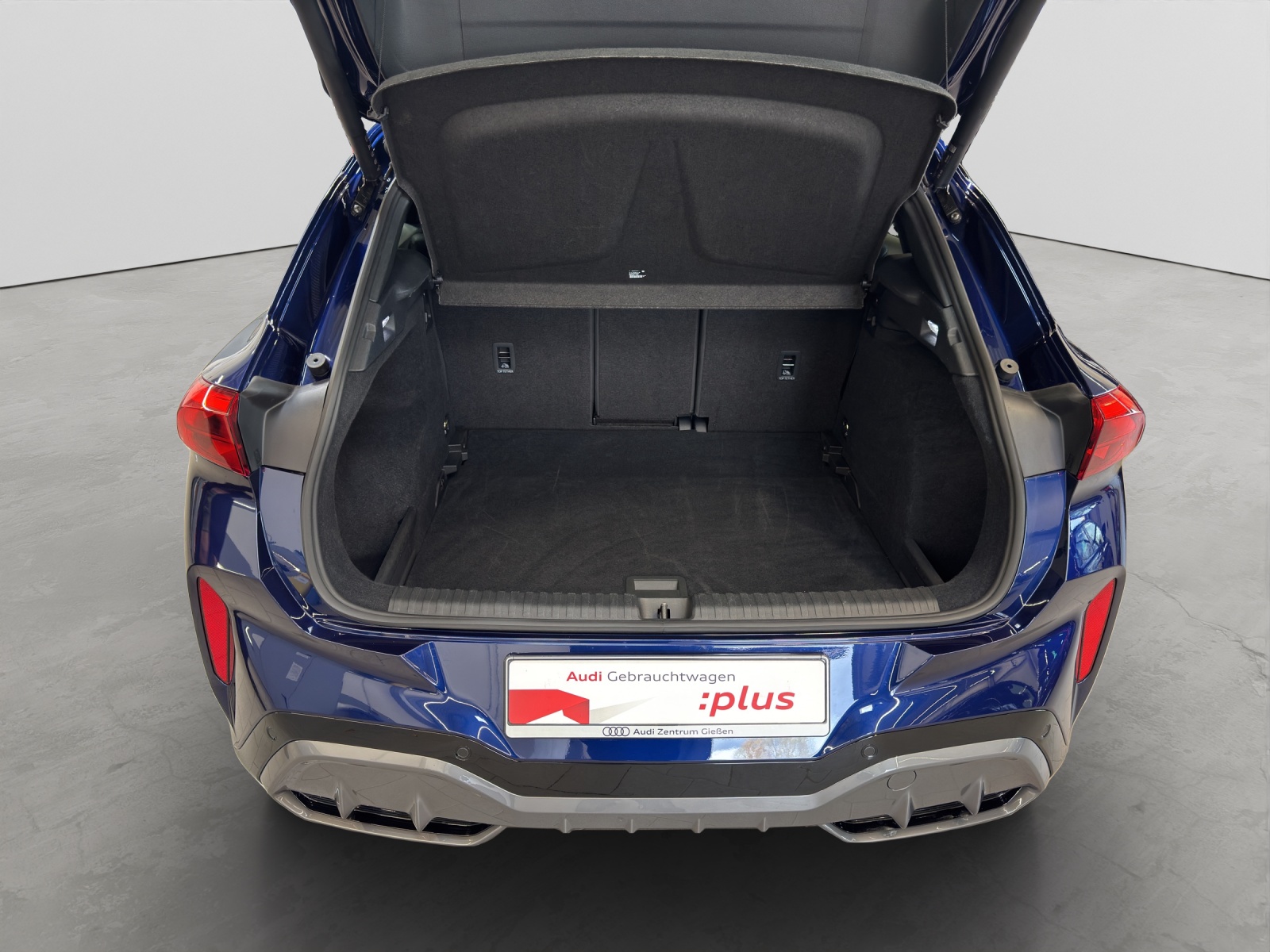 Terramar 2.0 TSI DSG 4Drive VZ AHK Pano HuD ACC DCC