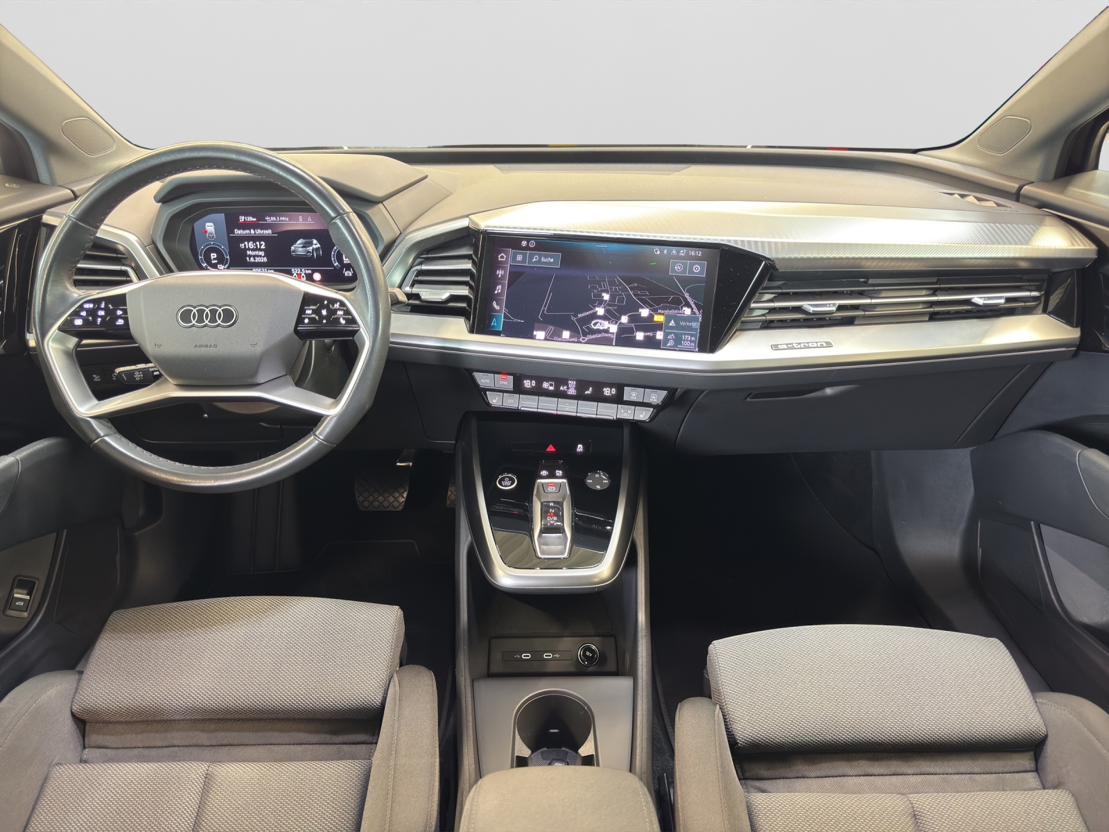 Q4 e-tron 40 Black AHK Kamera Navi Matrix-LED