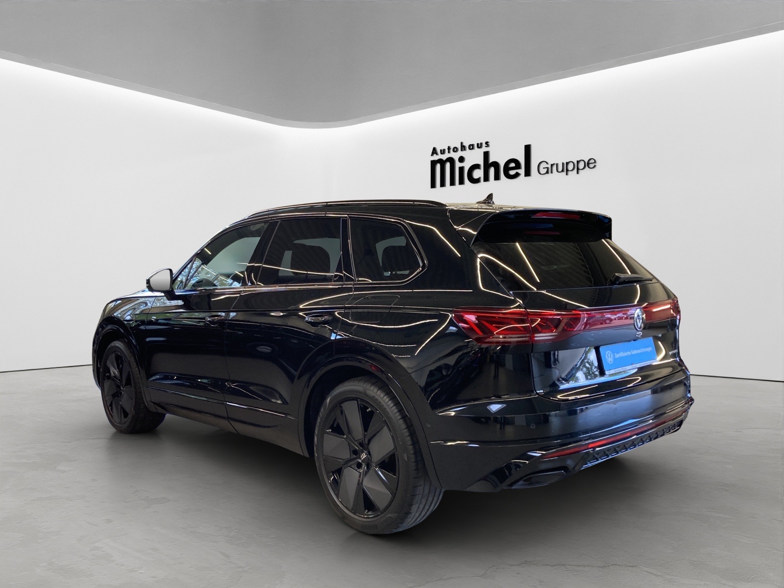 Touareg 3.0 TSI eHybrid 4M R IQ-Light Luftfederung HeadUp AHK