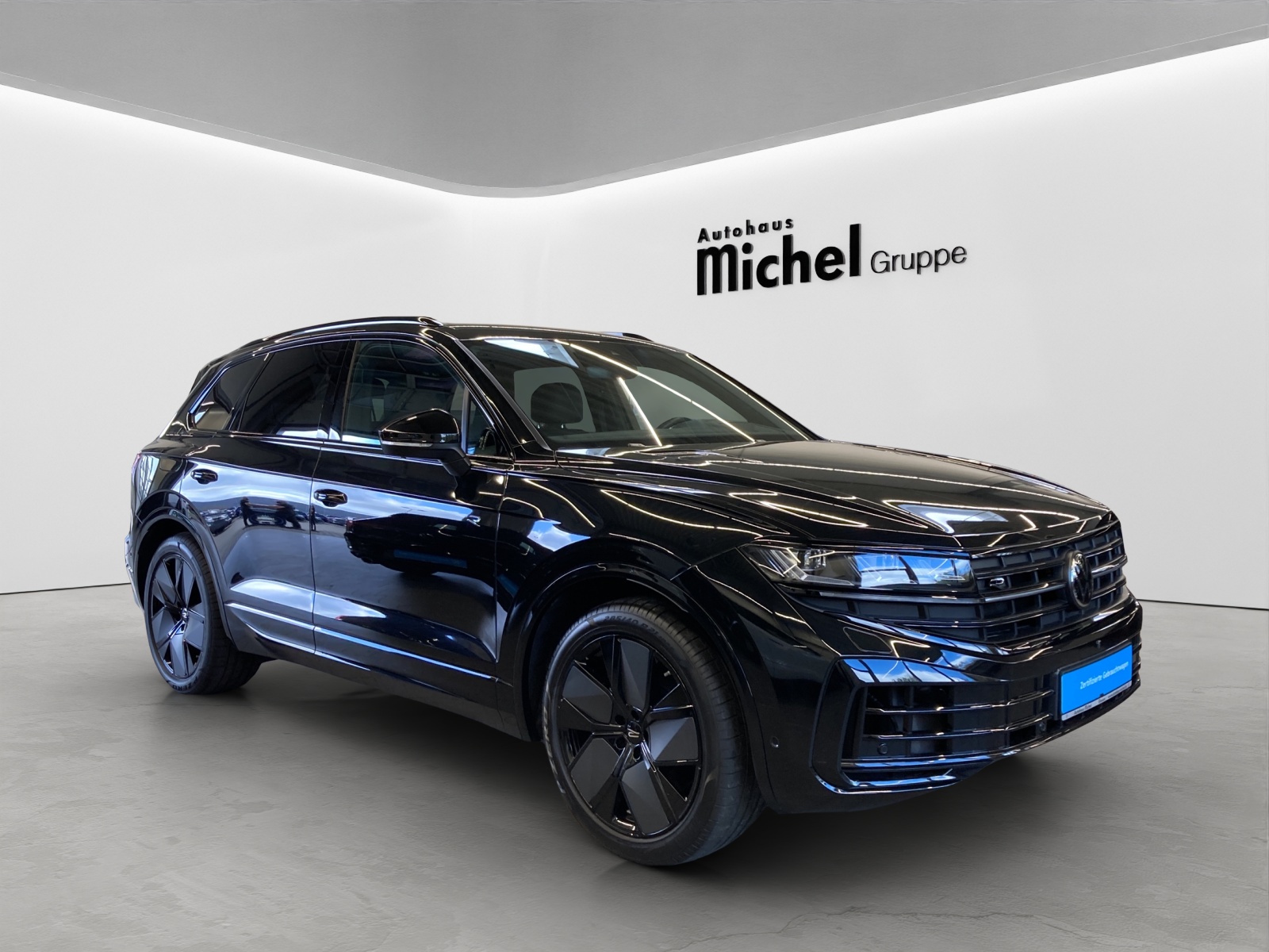 Touareg 3.0 TSI eHybrid 4M R IQ-Light Luftfederung HeadUp AHK
