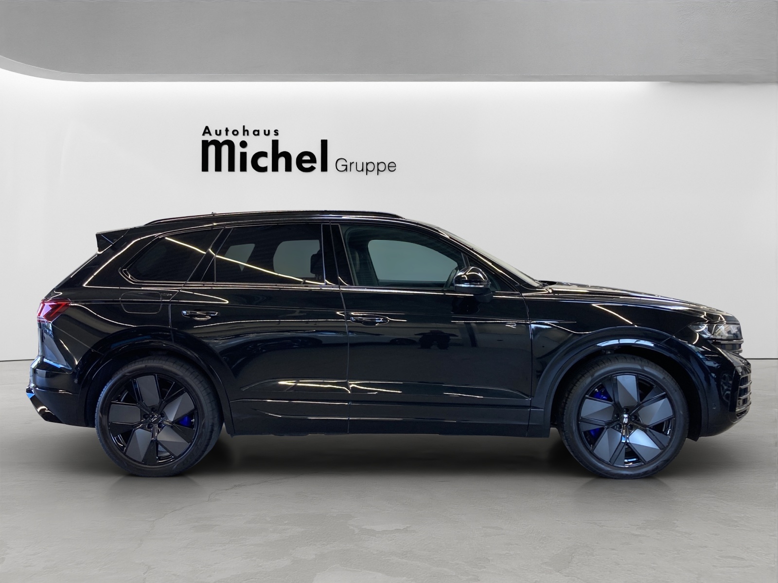 Touareg 3.0 TSI eHybrid 4M R IQ-Light Luftfederung HeadUp AHK