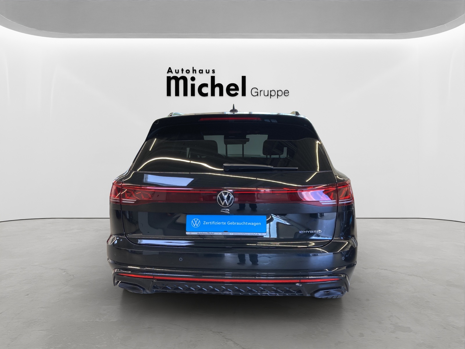 Touareg 3.0 TSI eHybrid 4M R IQ-Light Luftfederung HeadUp AHK