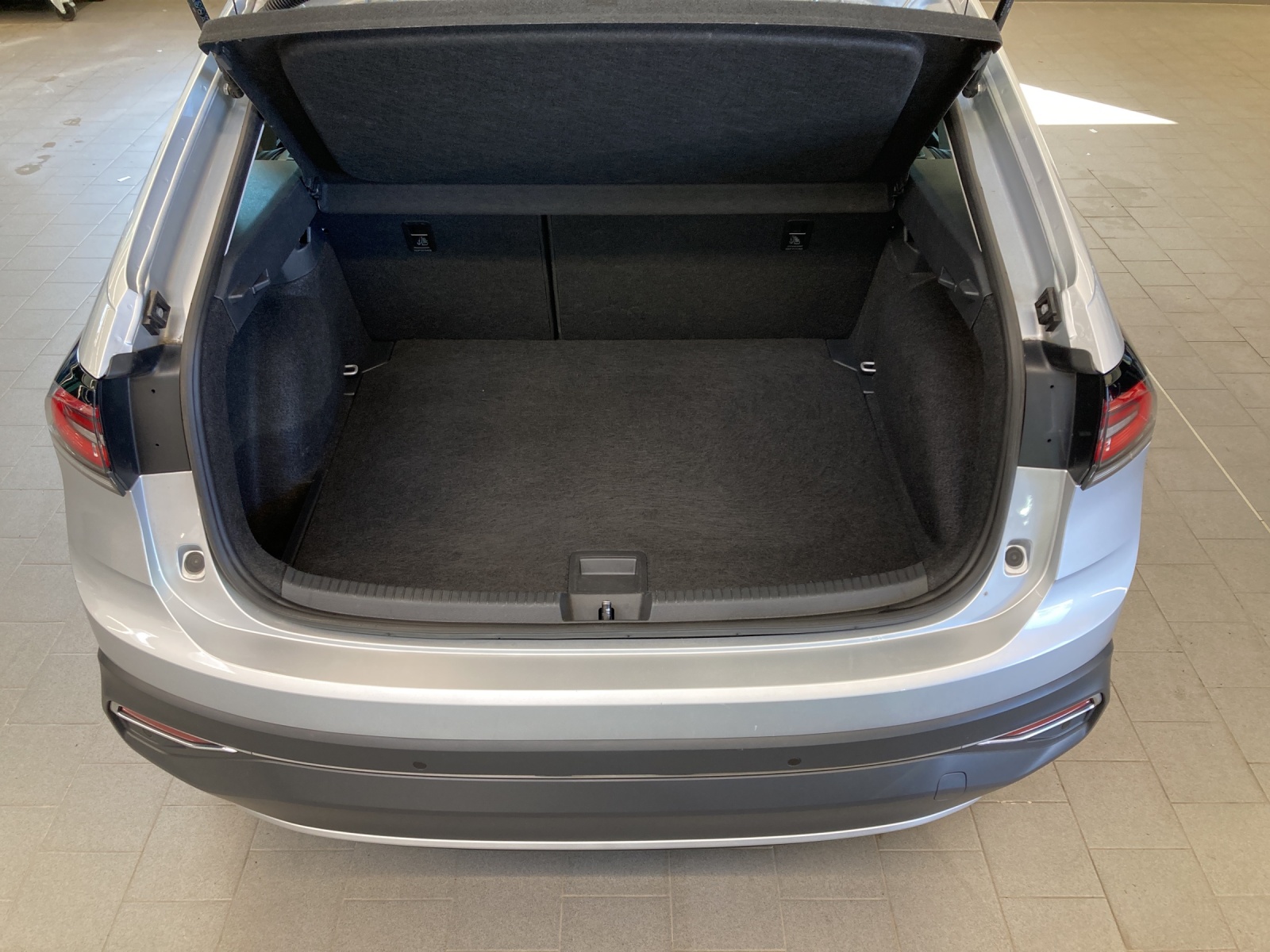 Taigo 1.0 TSI DSG Style IQ-Light TravelAssist Navi Alu-17Zoll