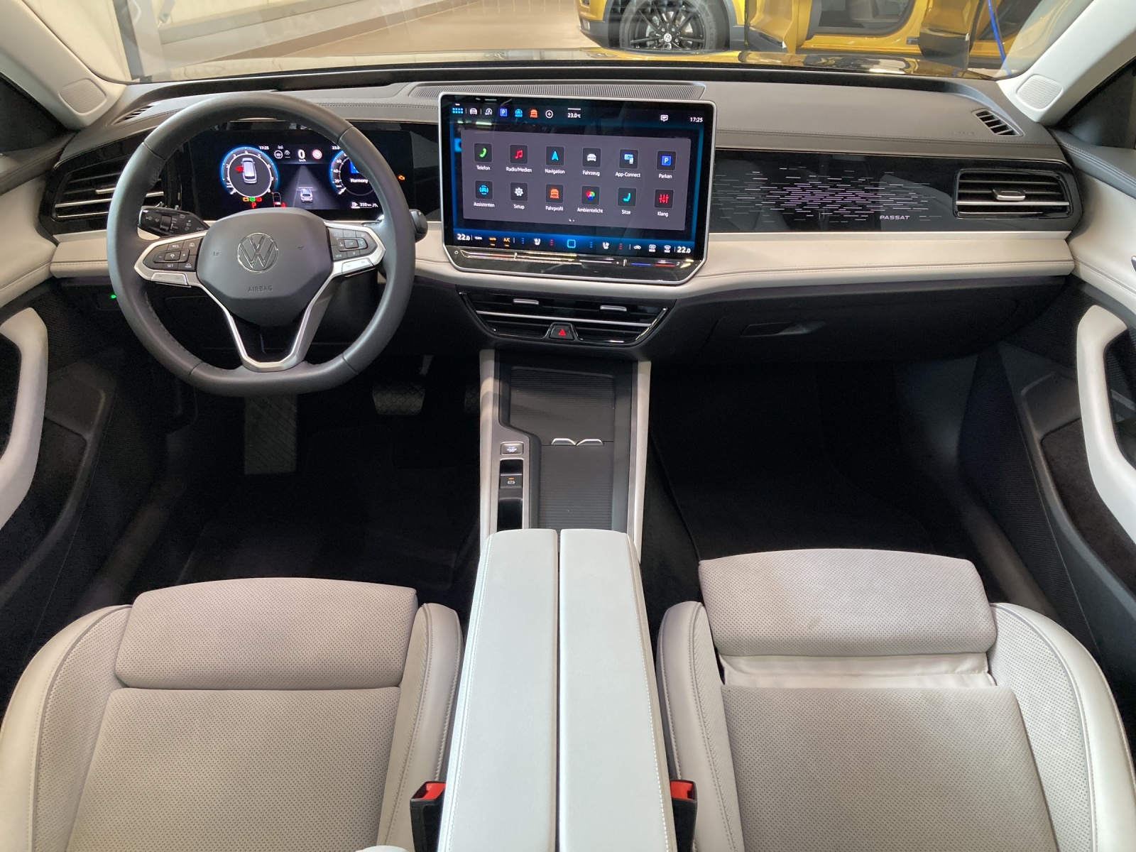 Passat Variant 1.5 eTSI DSG Business