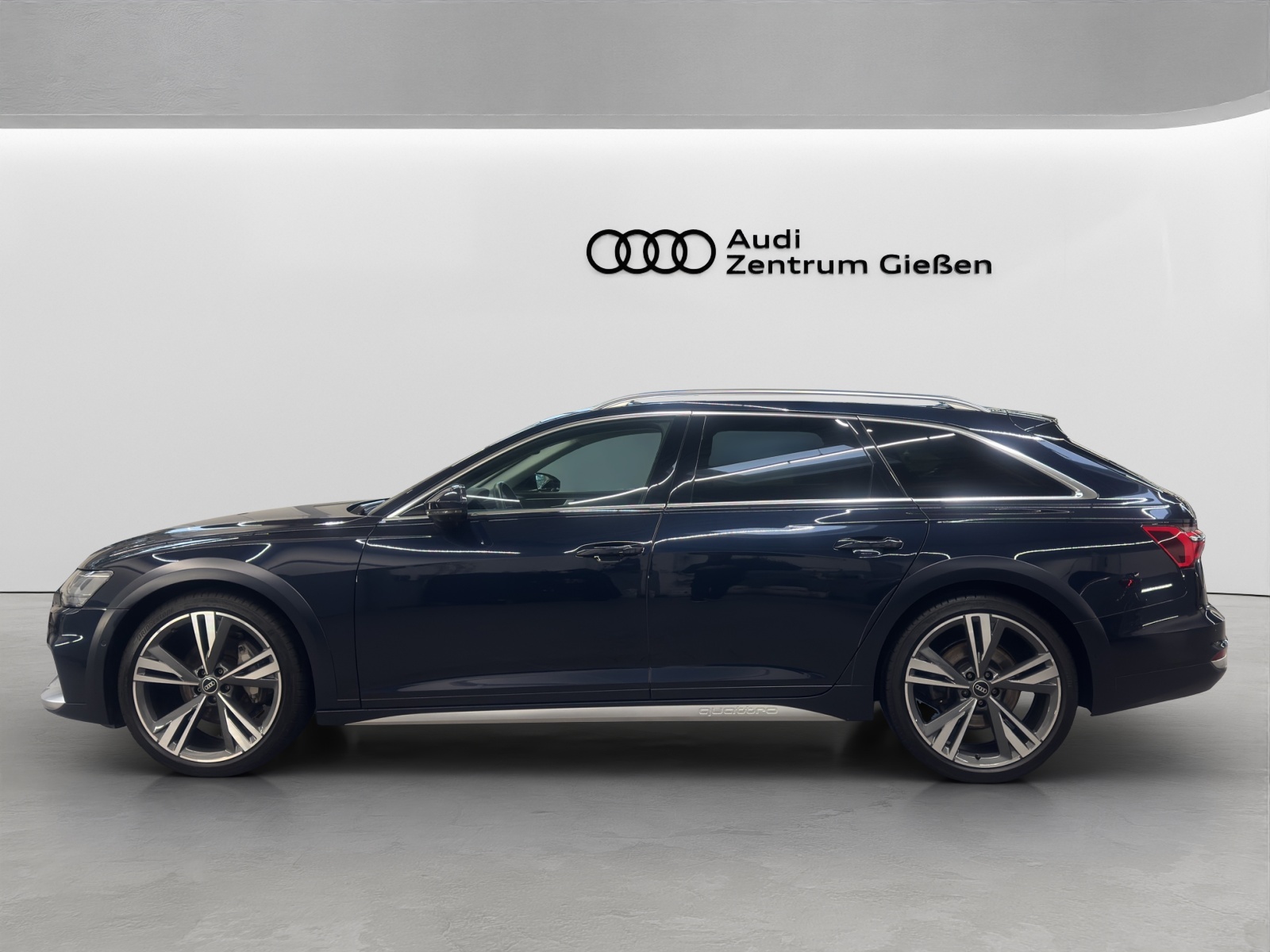 A6 allroad 40 TDI quattro basis AHK 360°Kamera LED Navi