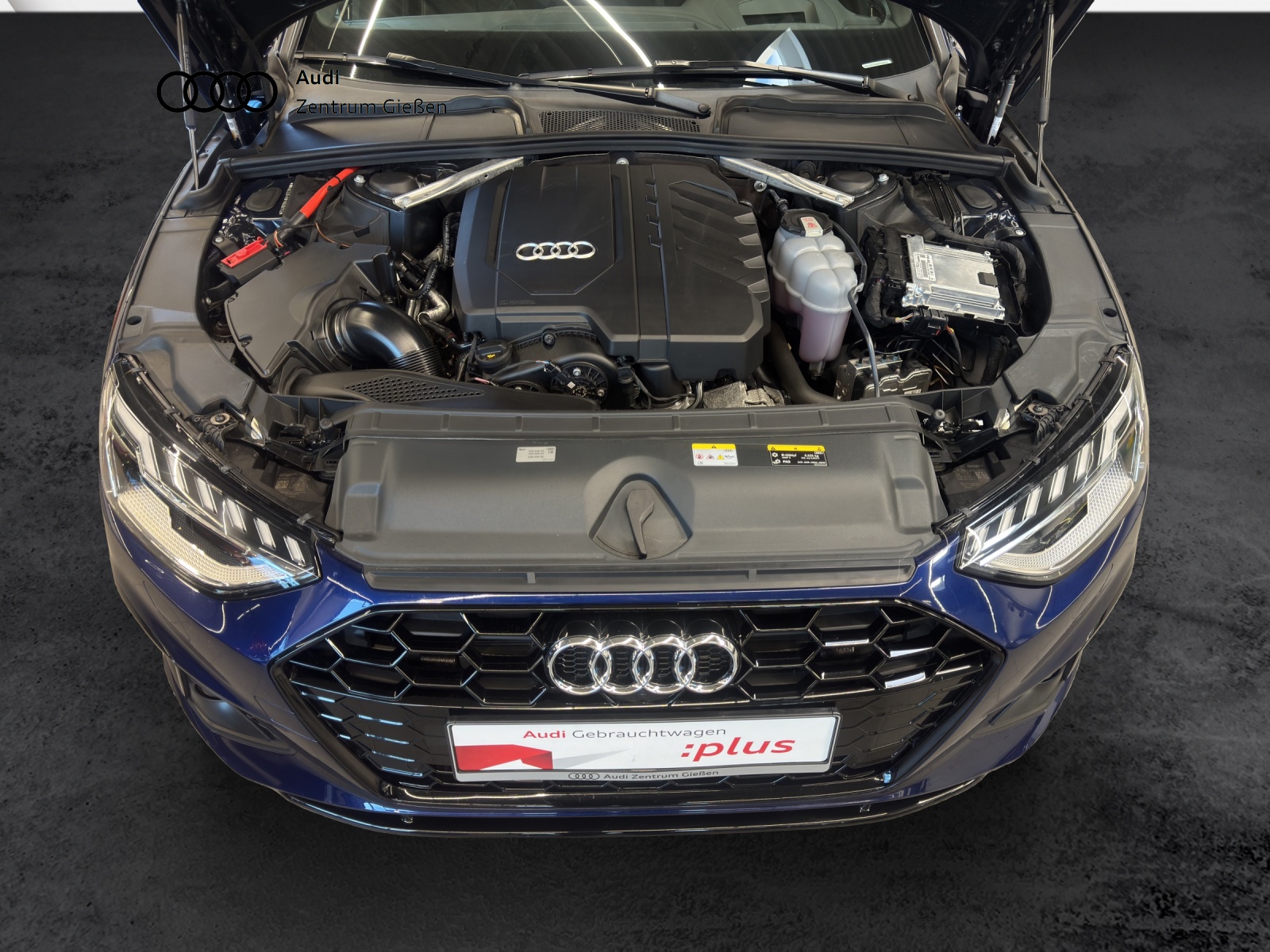 A4 Avant 40 TFSI S line Black HuD Matrix-LED 360°Kamera Standheizung