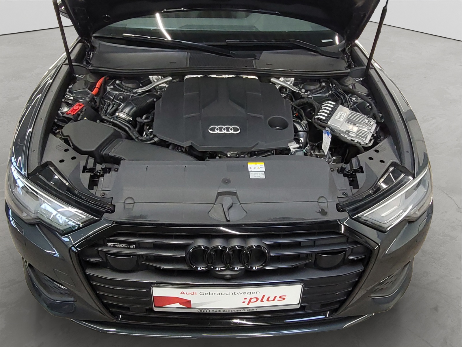 A6 Avant 45 TDI quattro S line Black Pano 360°Kamera AHK LED Navi