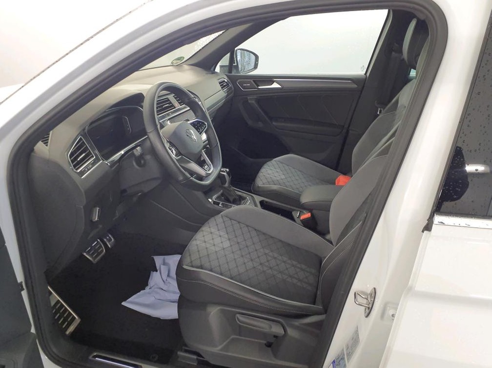 Tiguan TDI DSG 4M R-Line LED-Matrix AHK Kamera