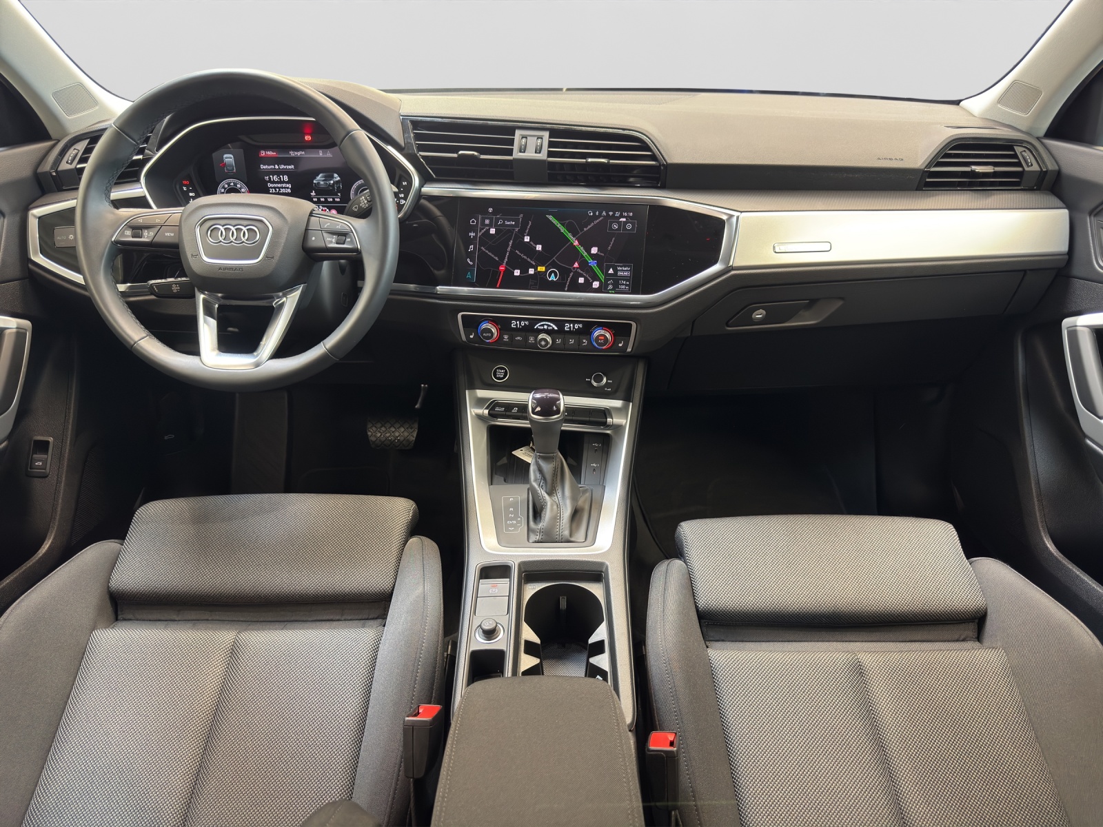 Q3 Sportback 40 TFSI quattro Black LED Navi AHK