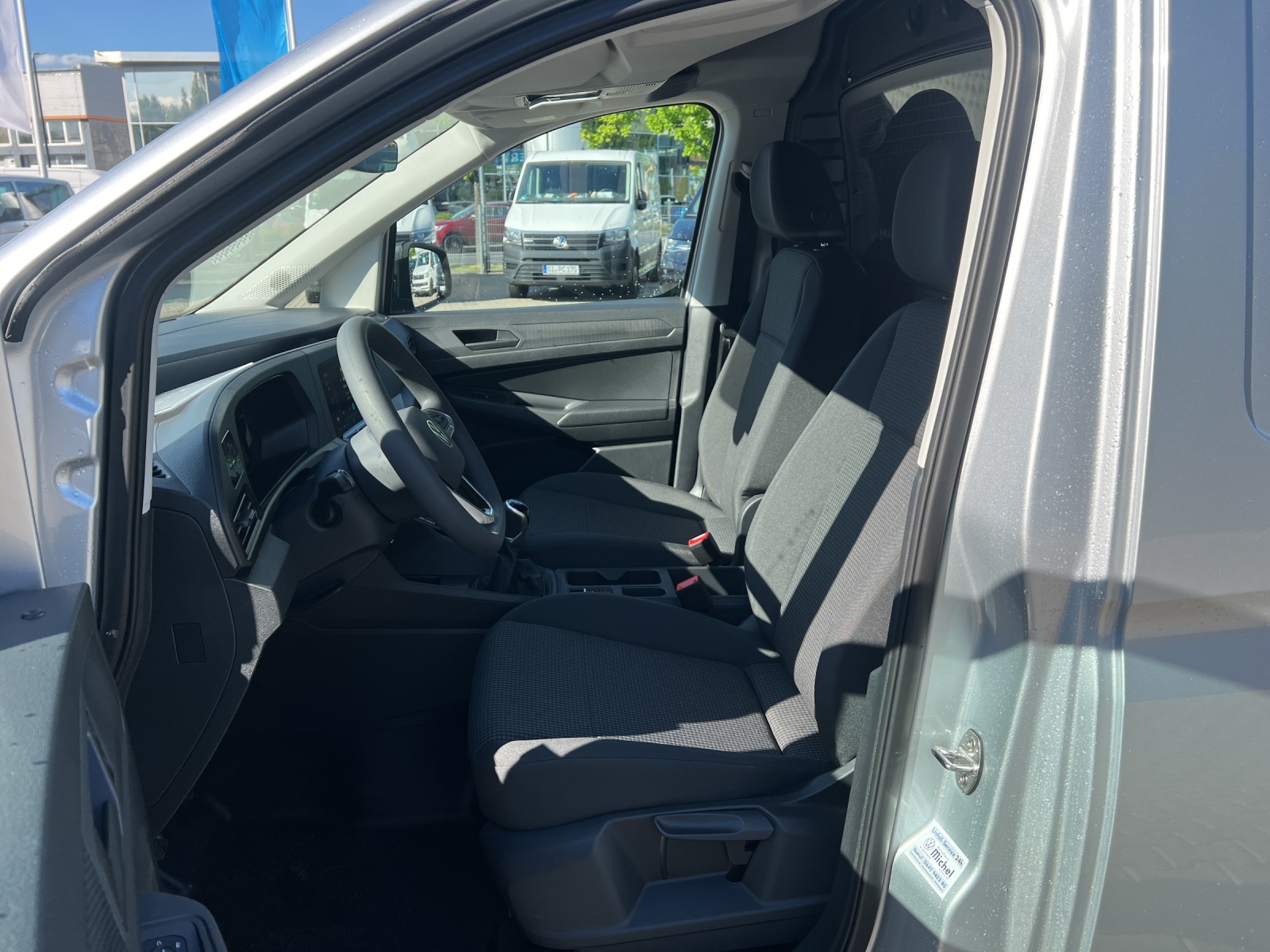 Caddy Cargo Maxi 2.0 TDI PDC AHK Heckflügel LED