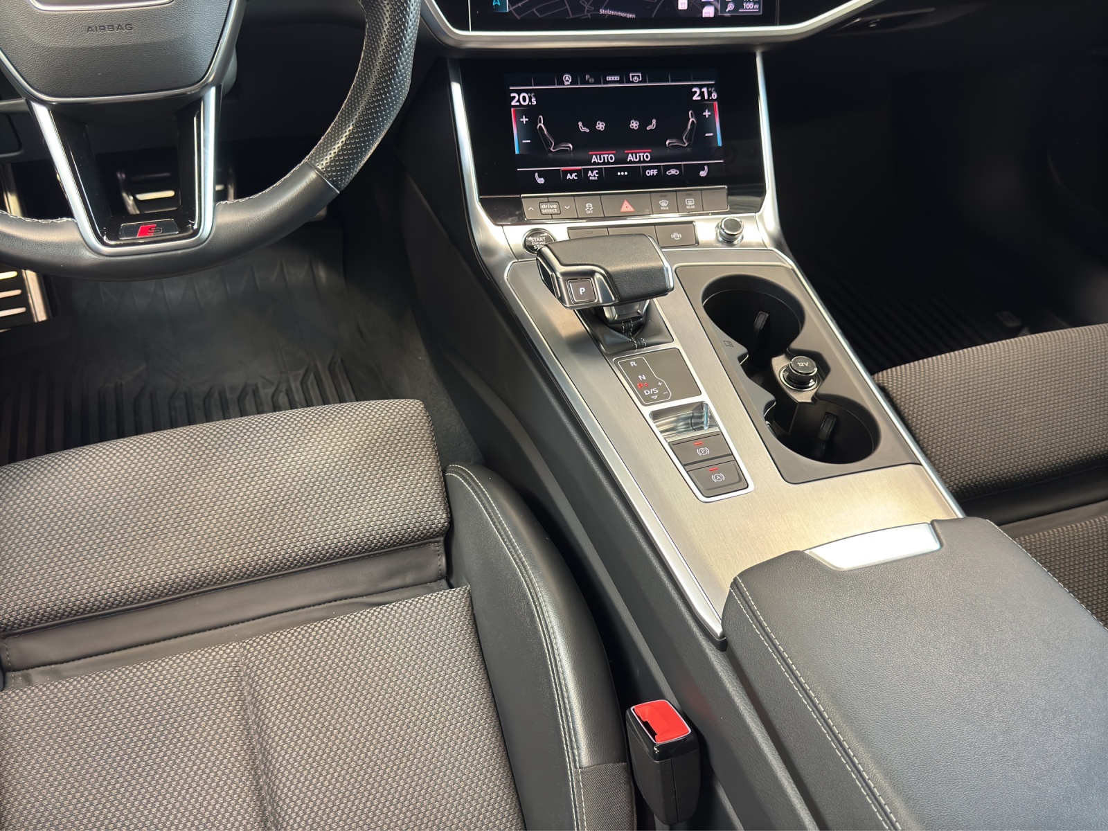 A6 Avant 40 TDI S line Black AHK Kamera Navi