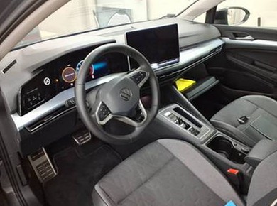 Golf 8 eTSI DSG Goal IQ-Light Navi AHK Kamera ACC