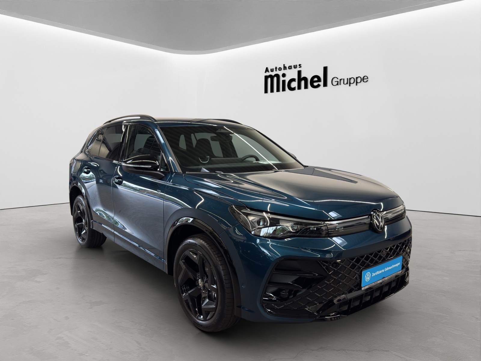 Tiguan TDI DSG 4M R-Line Black Style IQ-Light HeadUp DCCpro Kamera