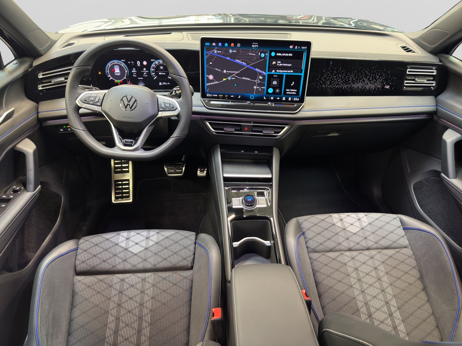 Tiguan TDI DSG 4M R-Line Black Style IQ-Light HeadUp DCCpro Kamera