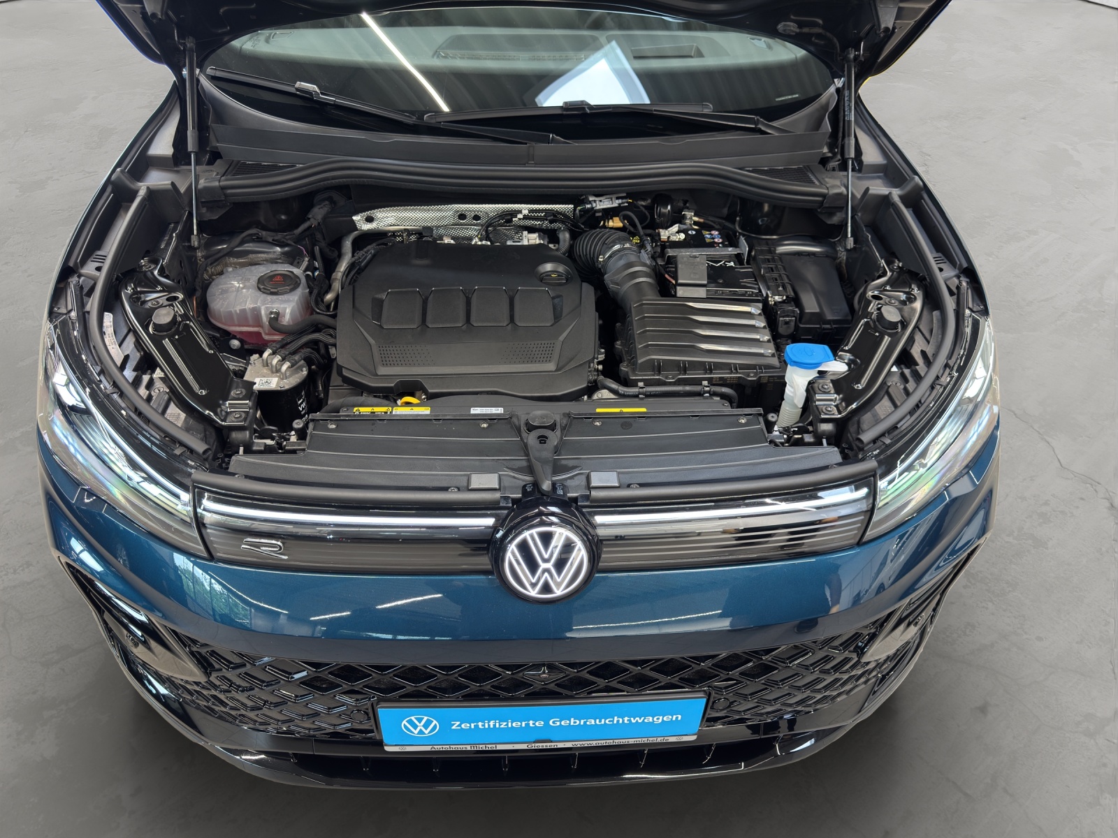Tiguan TDI DSG 4M R-Line Black Style IQ-Light HeadUp DCCpro Kamera