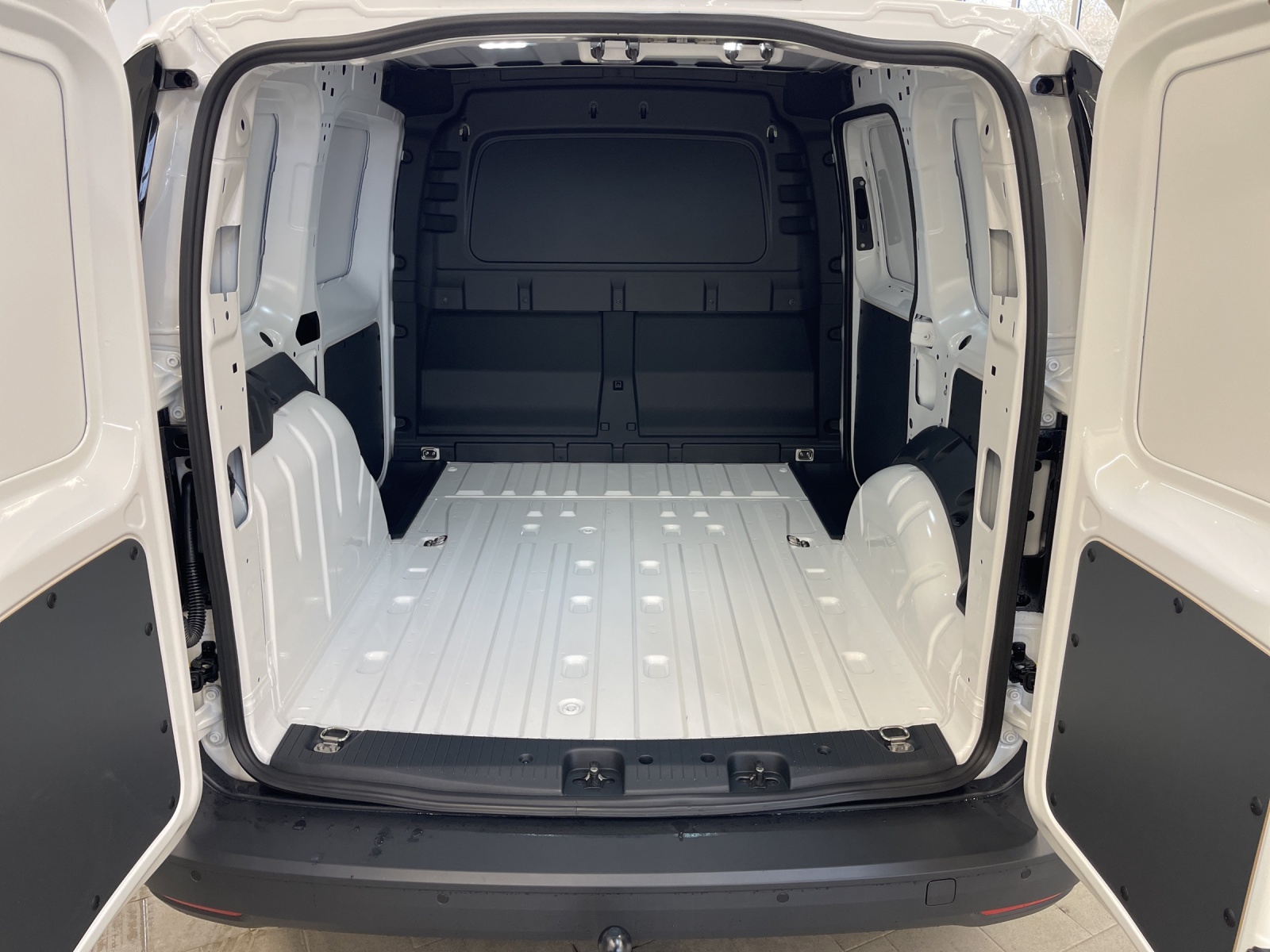 Caddy Cargo 2.0 l TDI Klima AHK PDC APP Connect