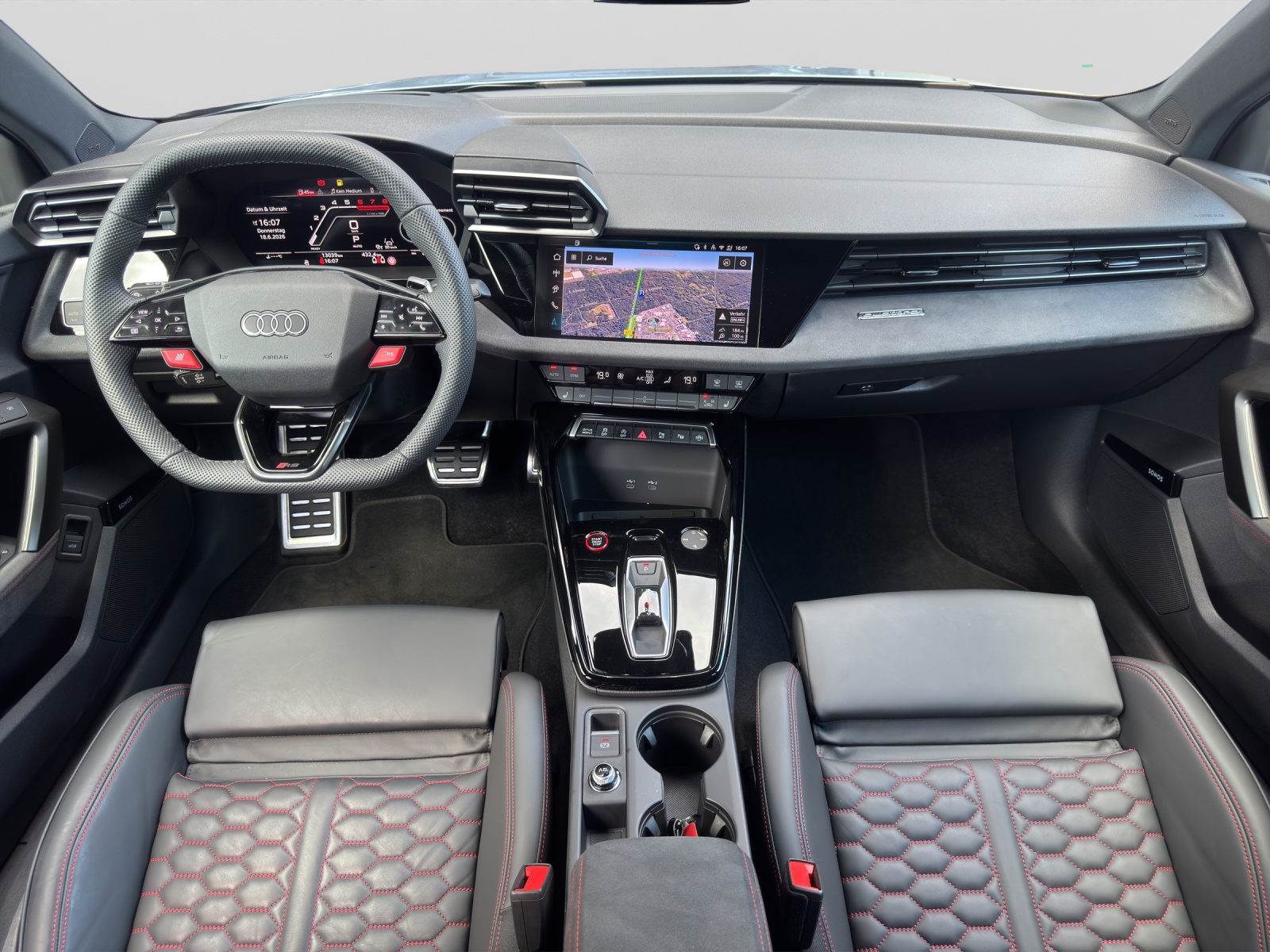 RS 3 Limousine 2.5 TFSI quattro Black HuD Matrix Kamera