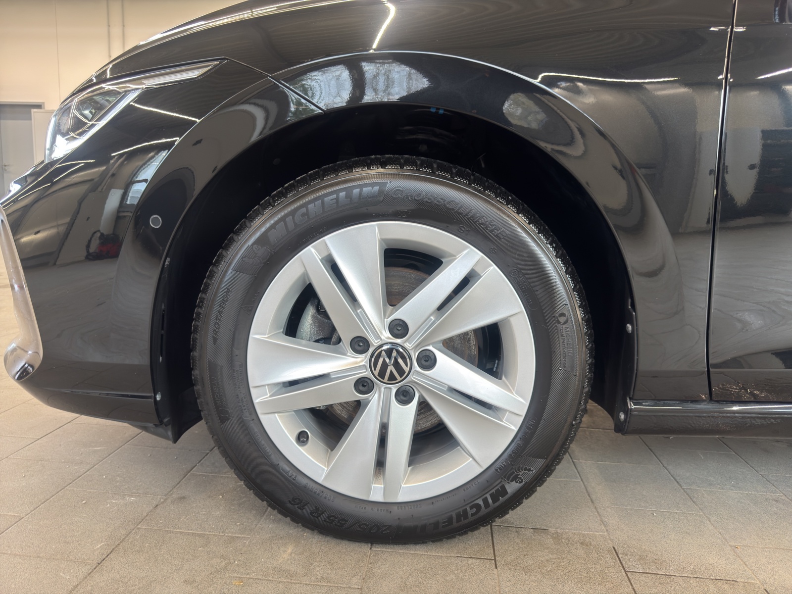 Golf 8 1.5 TSI Life LED Navi TravelAssist