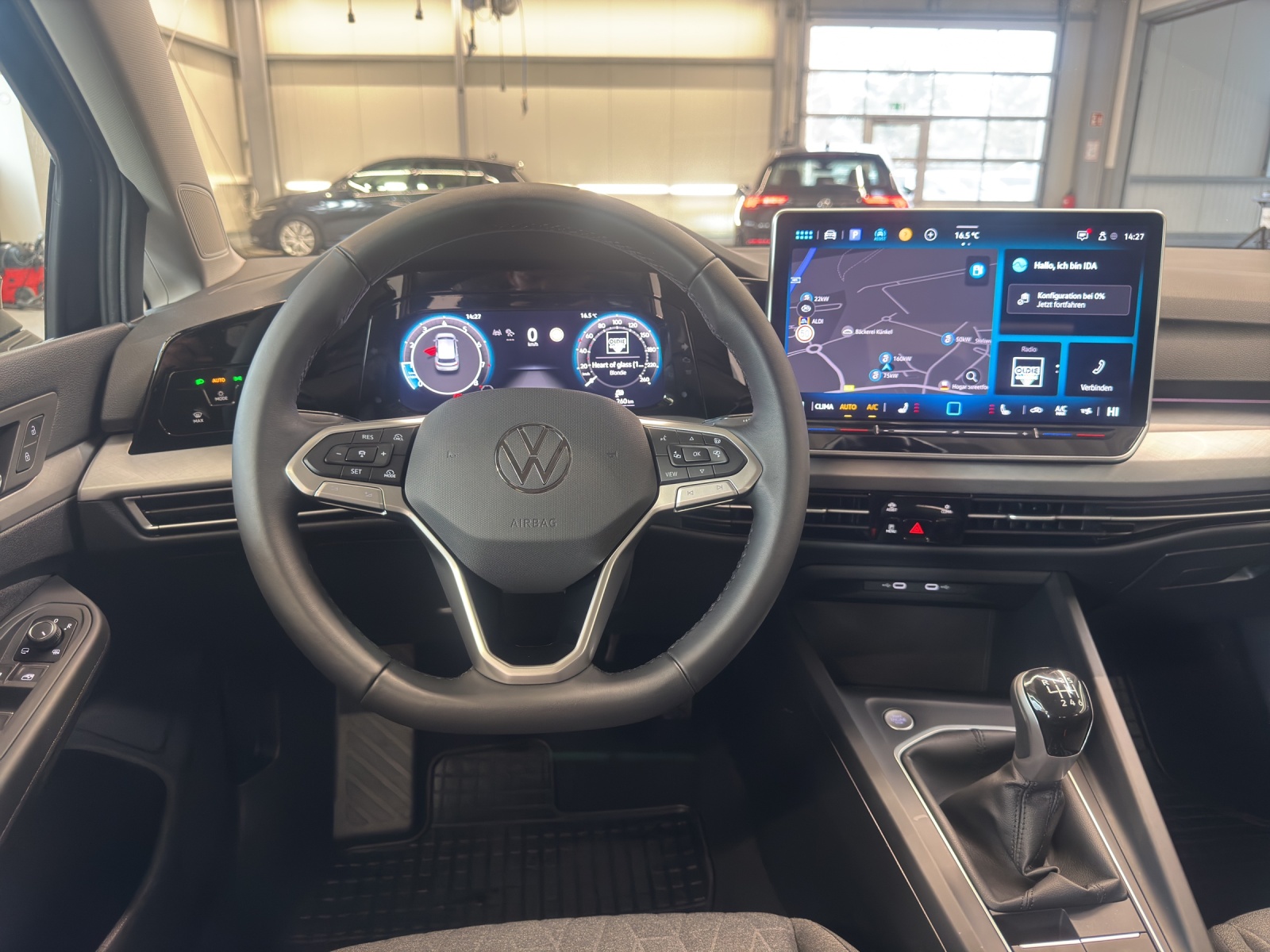 Golf 8 1.5 TSI Life LED Navi TravelAssist