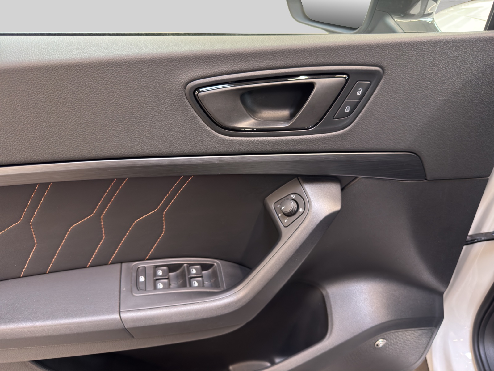 Ateca 2.0 TSI DSG 4Drive VZ ACC BEATS LED NAVI