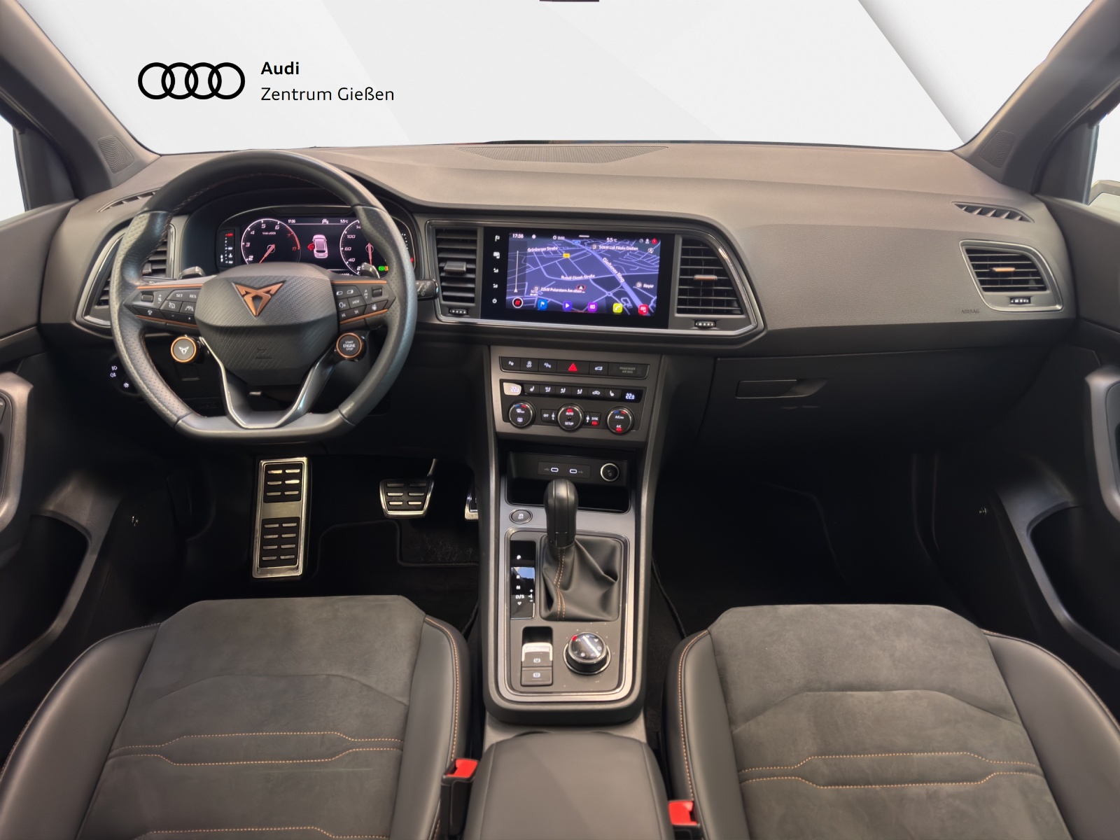 Ateca 2.0 TSI DSG 4Drive VZ Akrapovic AHK BEATS ACC