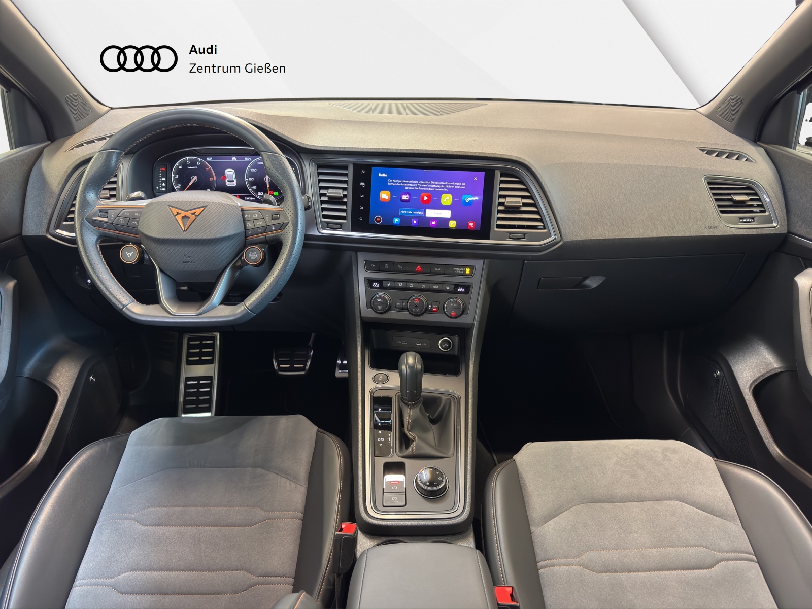 Ateca 2.0 TSI DSG 4Drive VZ BREMBO BEATS ACC Navi 