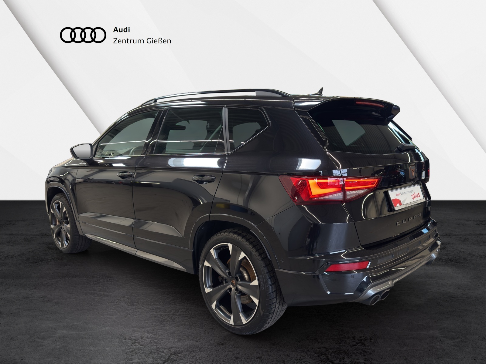 Ateca 2.0 TSI DSG 4Drive VZ BREMBO BEATS ACC Navi 