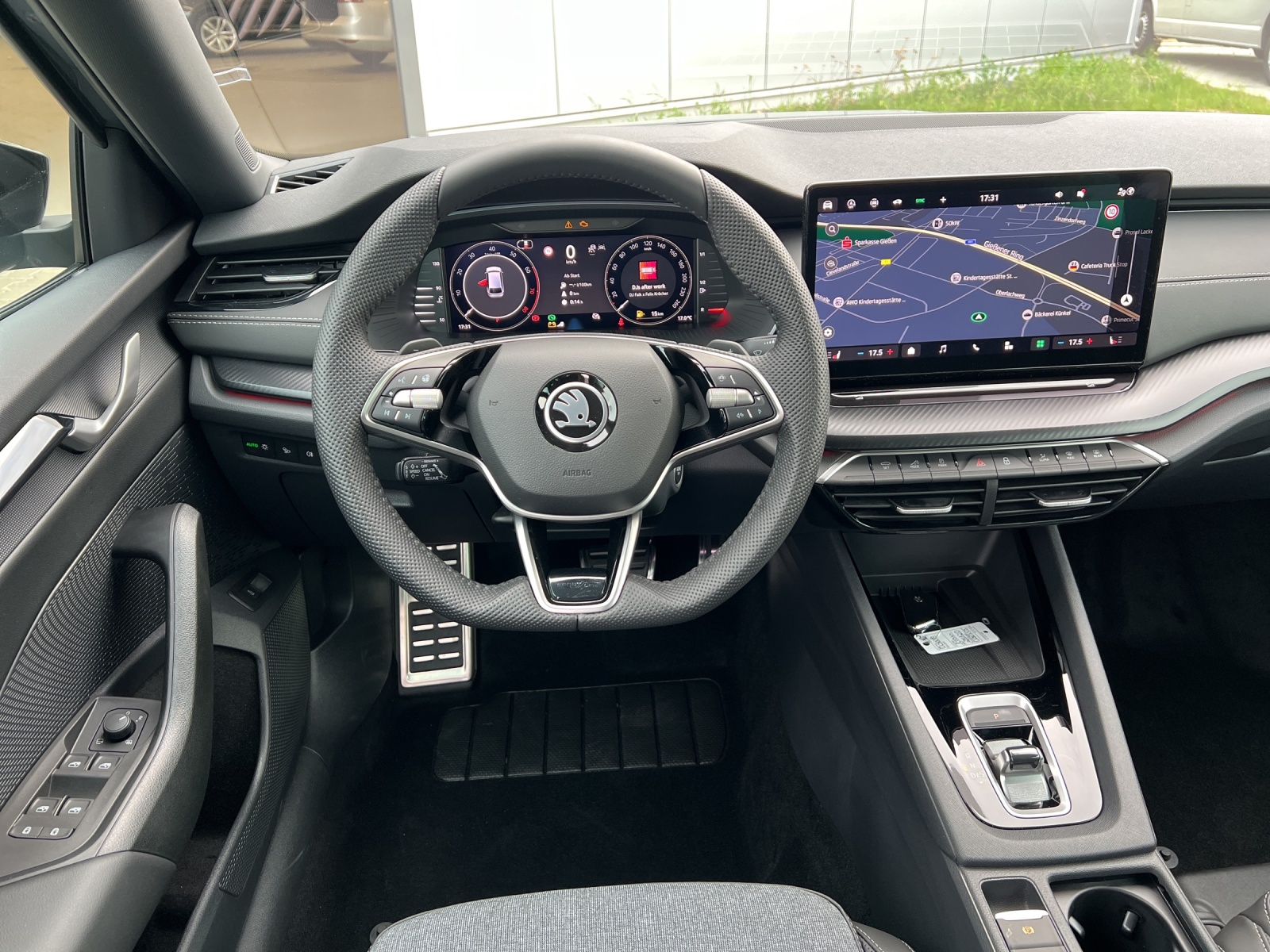 Octavia Combi eTSI DSG Sportline