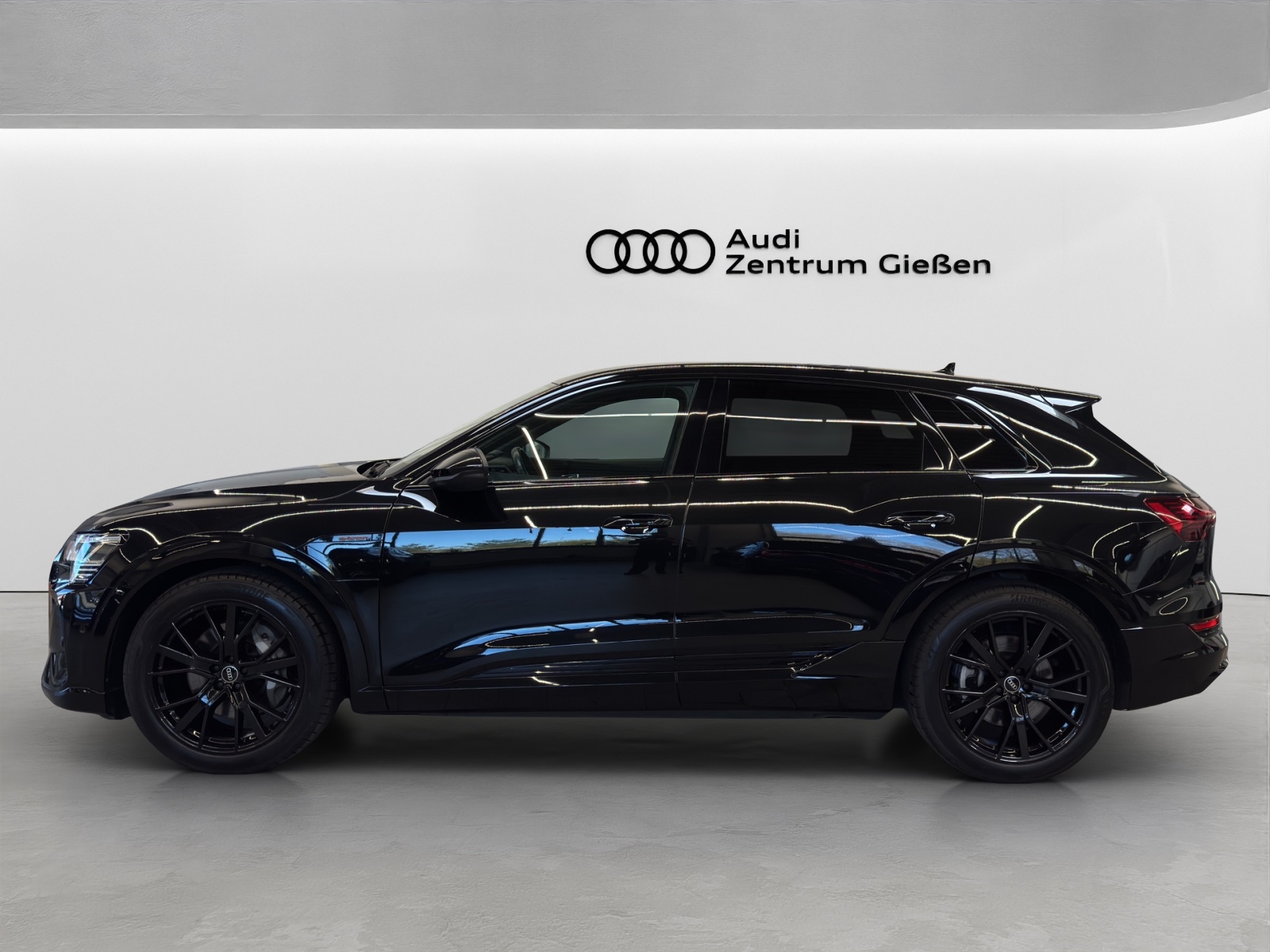 e-tron 55 quattro S line Black AHK Navi Kamera