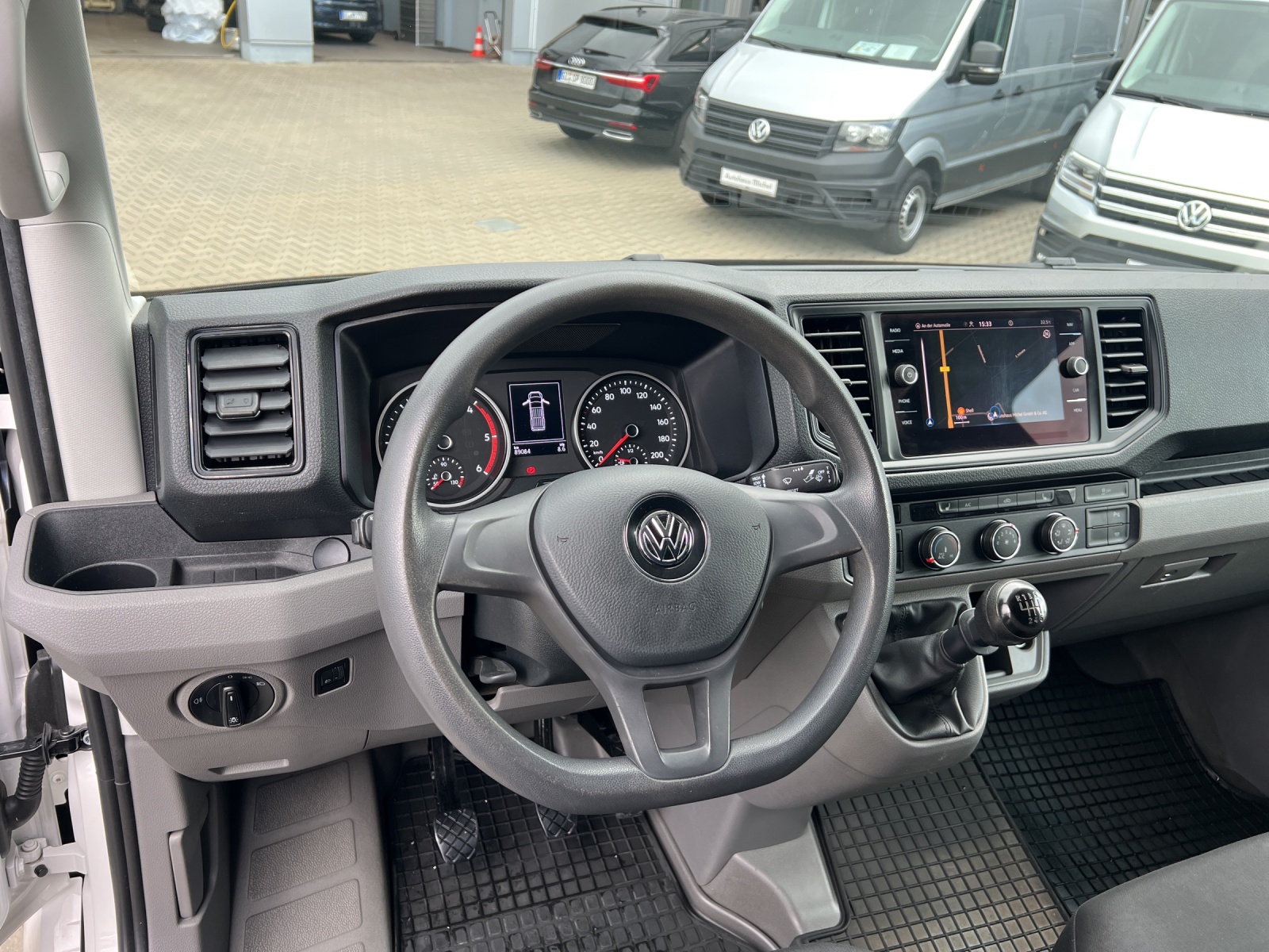 Crafter 35 Kasten 2,0 TDI MRHD Trittstufe Kamera Klima PDC AHK Navi