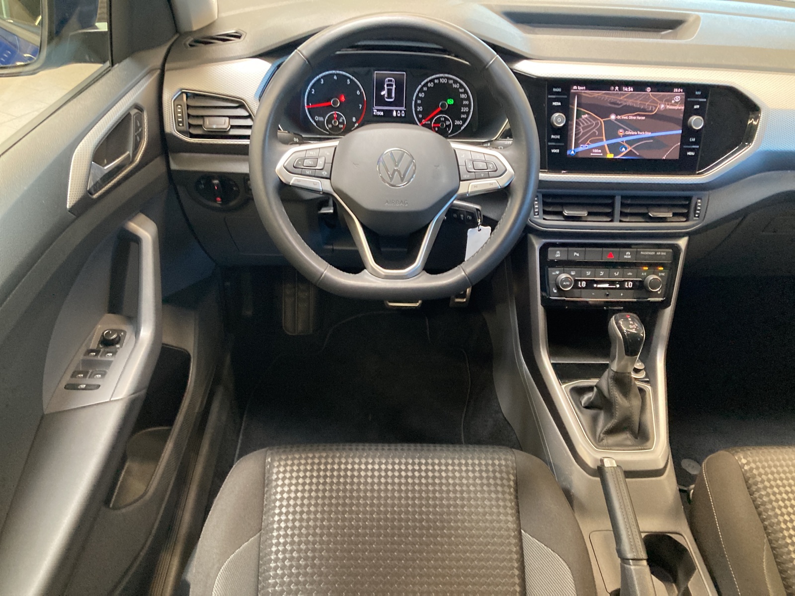 T-Cross TSI DSG Active R-Line Navi Kamera Alu-18Zoll