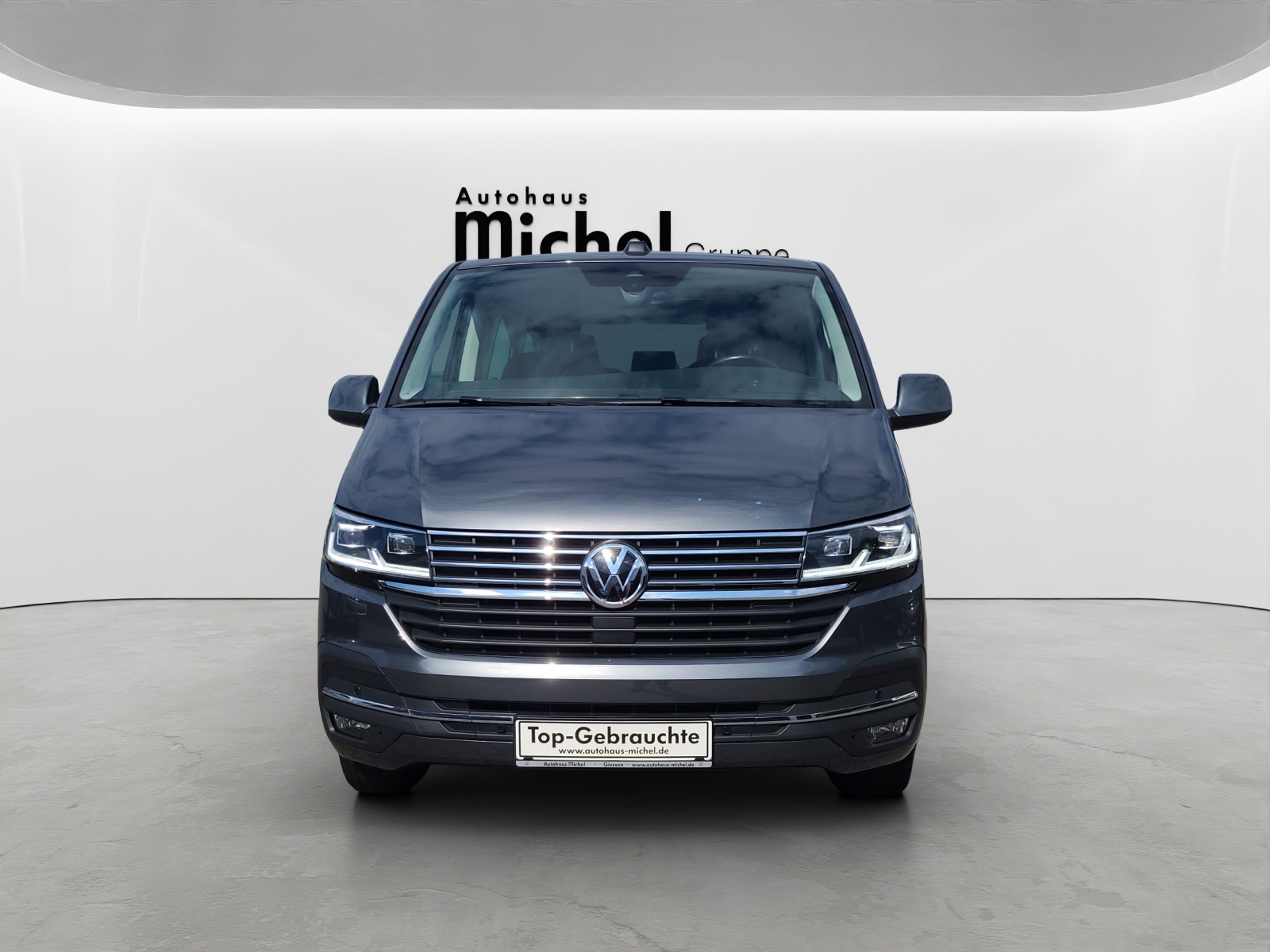 T6 Multivan 6.1 2.0 TDI Generation Six ACC 7 Sitzer PDC AHK Vorbereitung