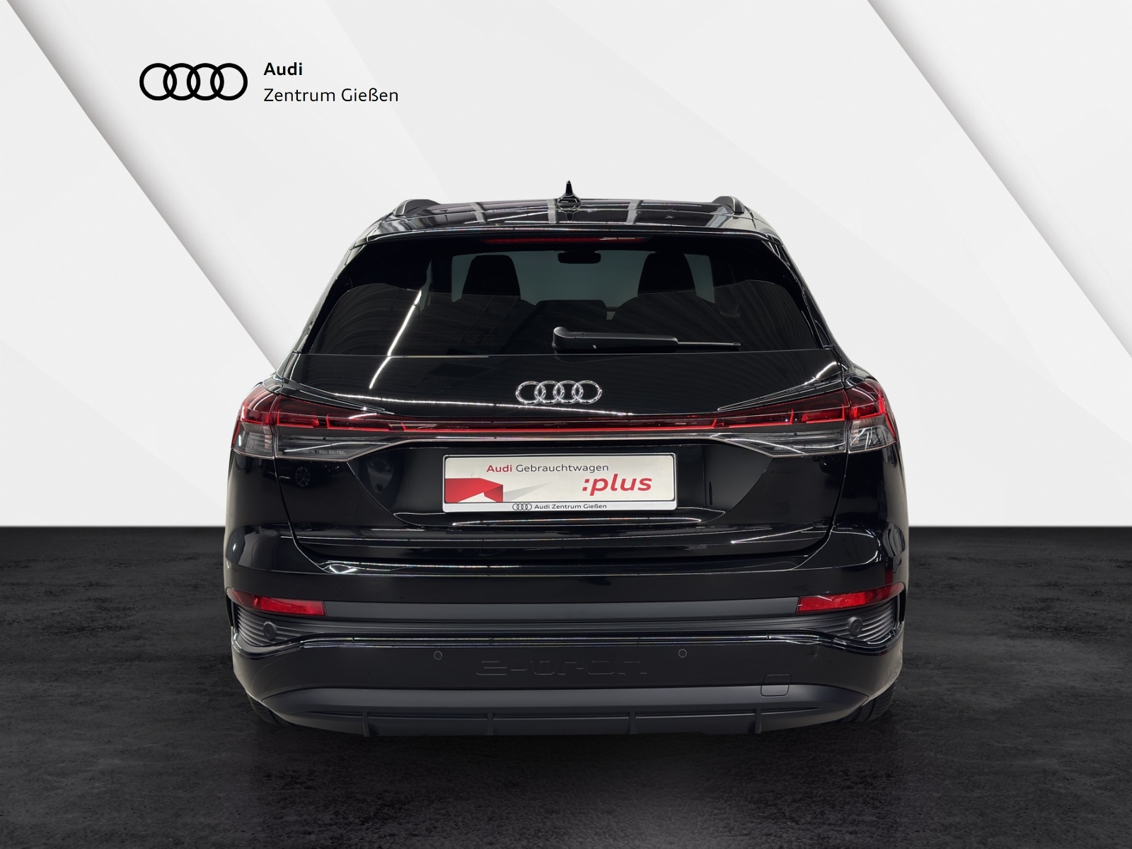 Q4 e-tron 40 S line Black Assistenzpaket Kamera Navi