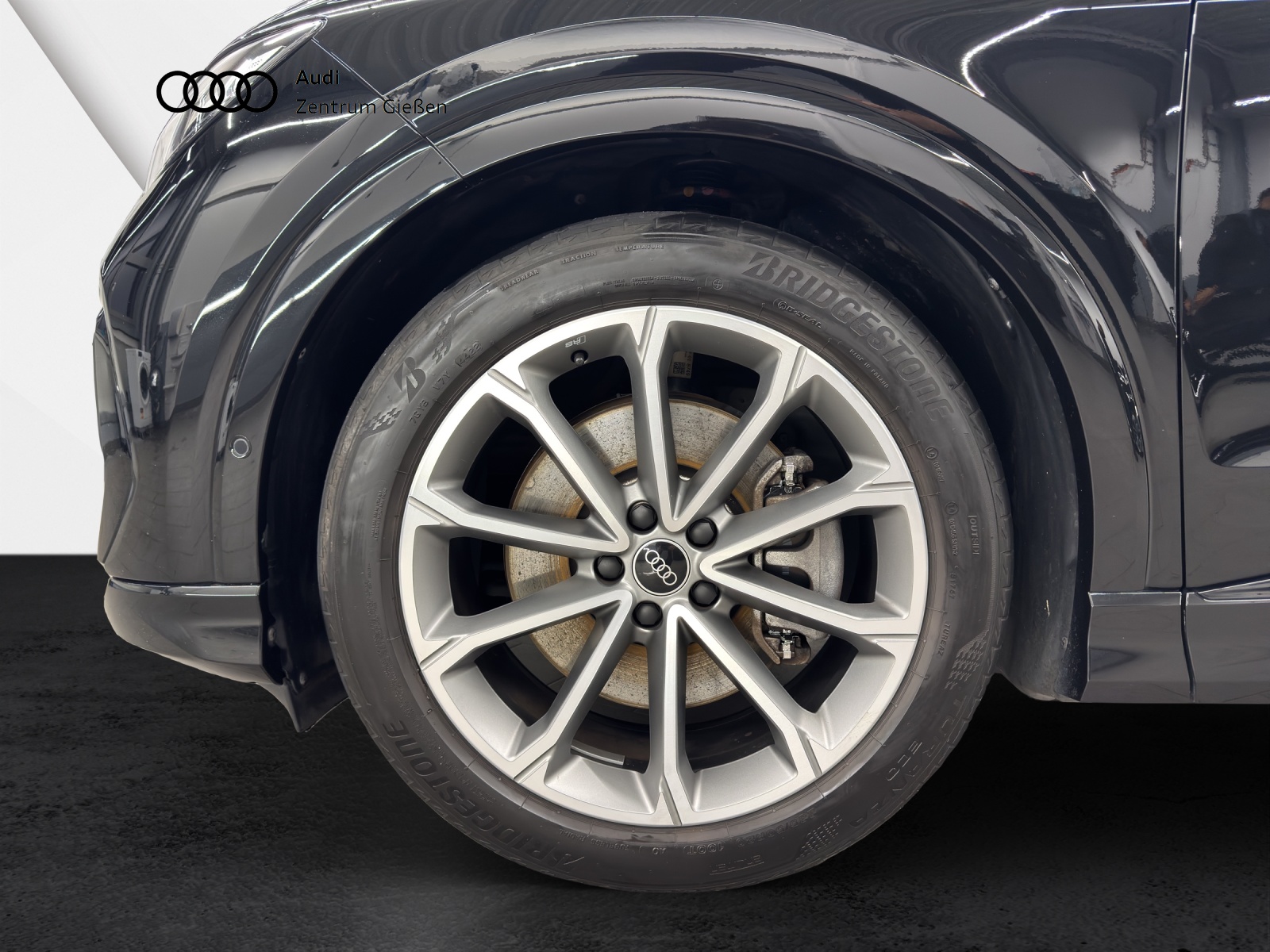 Q4 e-tron 40 S line Black Assistenzpaket Kamera Navi