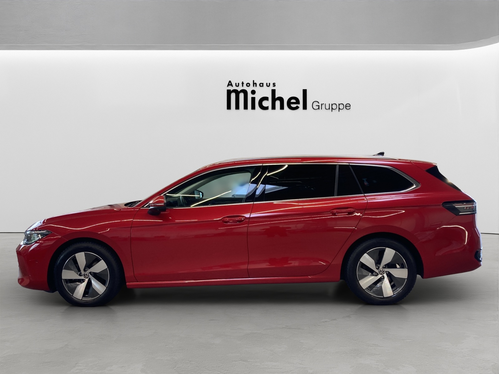 Passat Variant TDI DSG Elegance IQ-Light Navi AHK TravelAssist