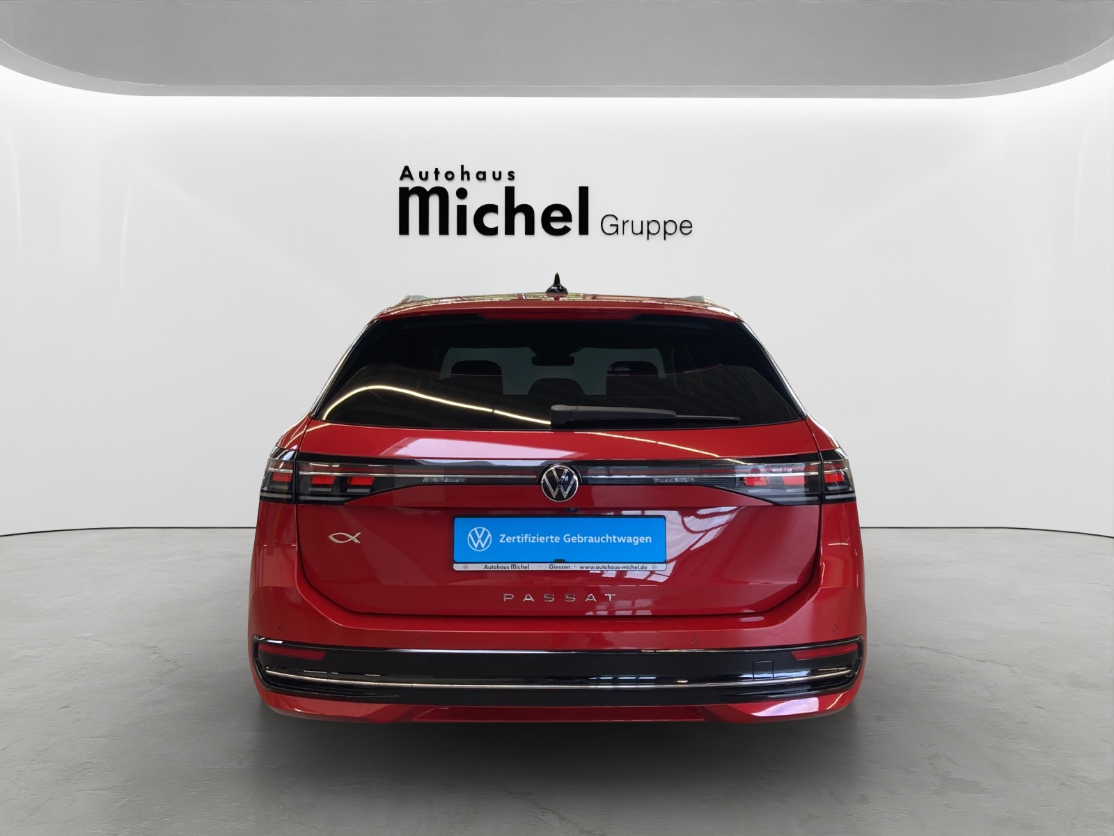 Passat Variant TDI DSG Elegance IQ-Light Navi AHK TravelAssist