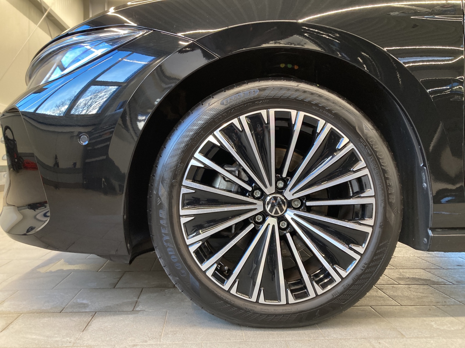 Passat Variant TDI DSG Elegance IQ-Light Ergositz Harmann-Kardon