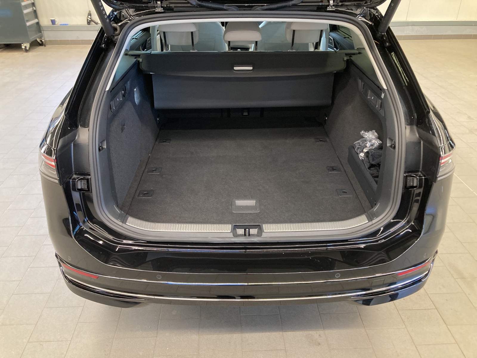 Passat Variant TDI DSG Elegance IQ-Light Ergositz Harmann-Kardon