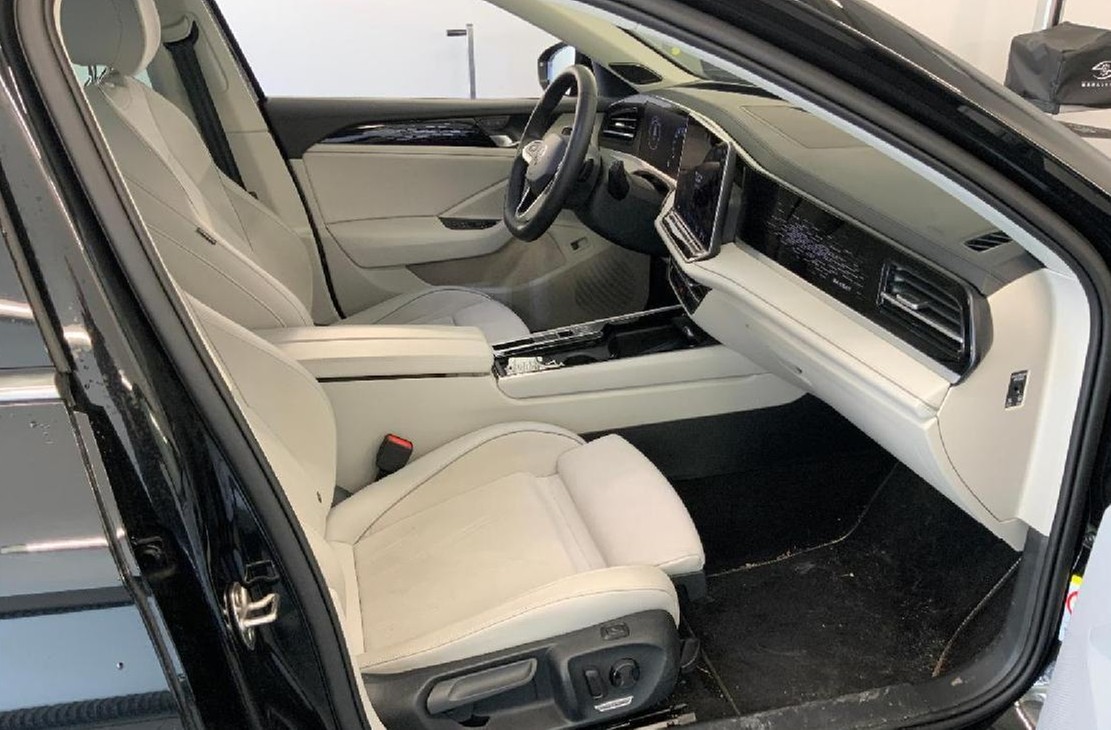 Passat Variant TDI DSG Elegance IQ-Light Ergositz Harmann-Kardon