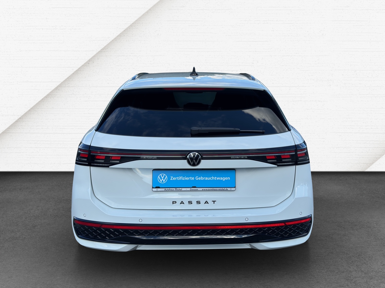 Passat Variant TDI DSG 4M R-Line Edition