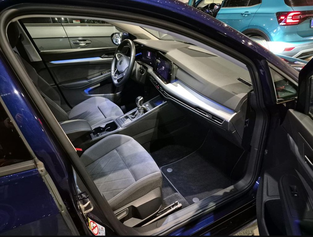 Golf 8 TSI Life DCC Standh.AHK Kamera Navi