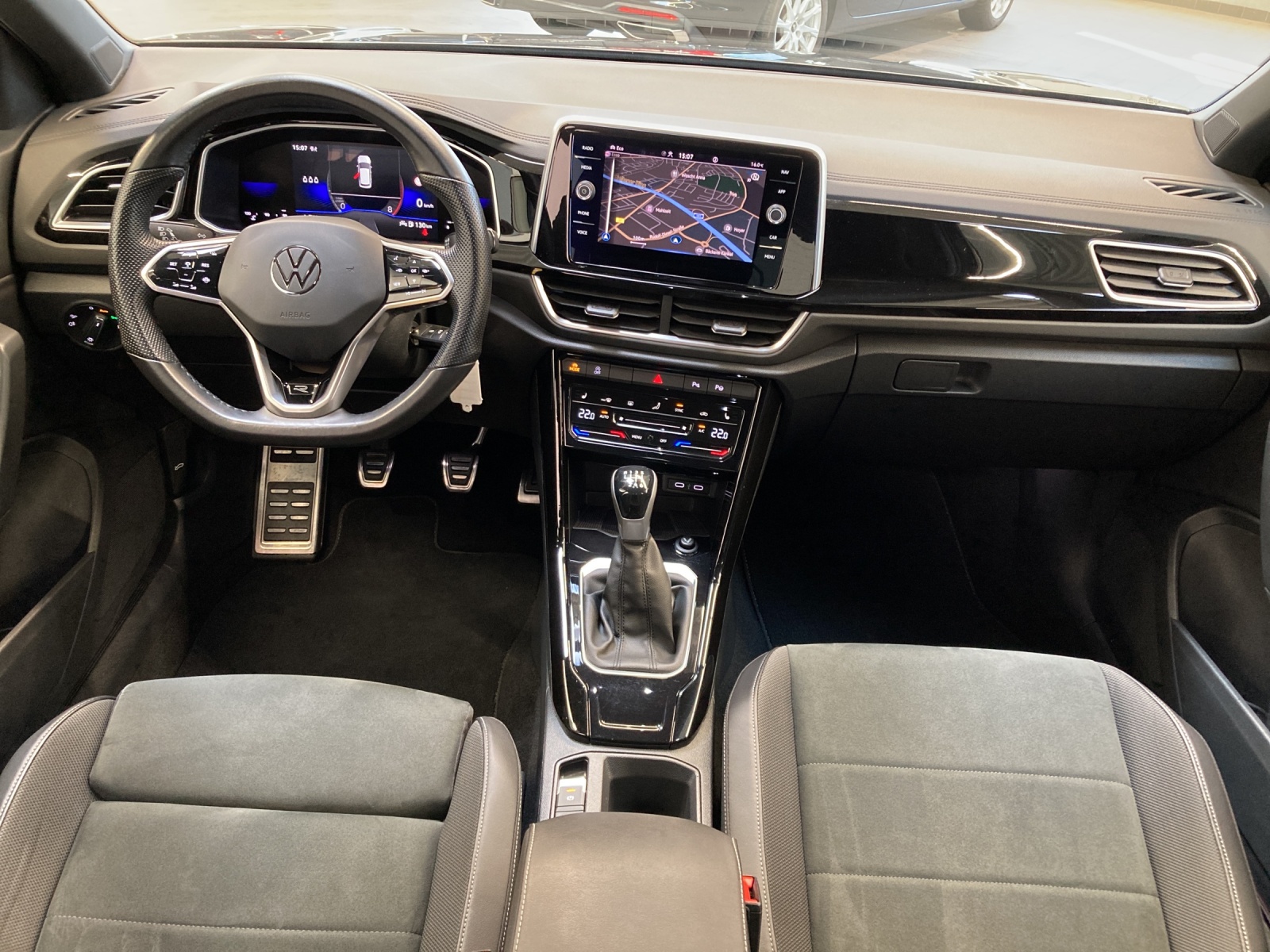 T-Roc TSI R-Line LED-Plus Navi Kamera