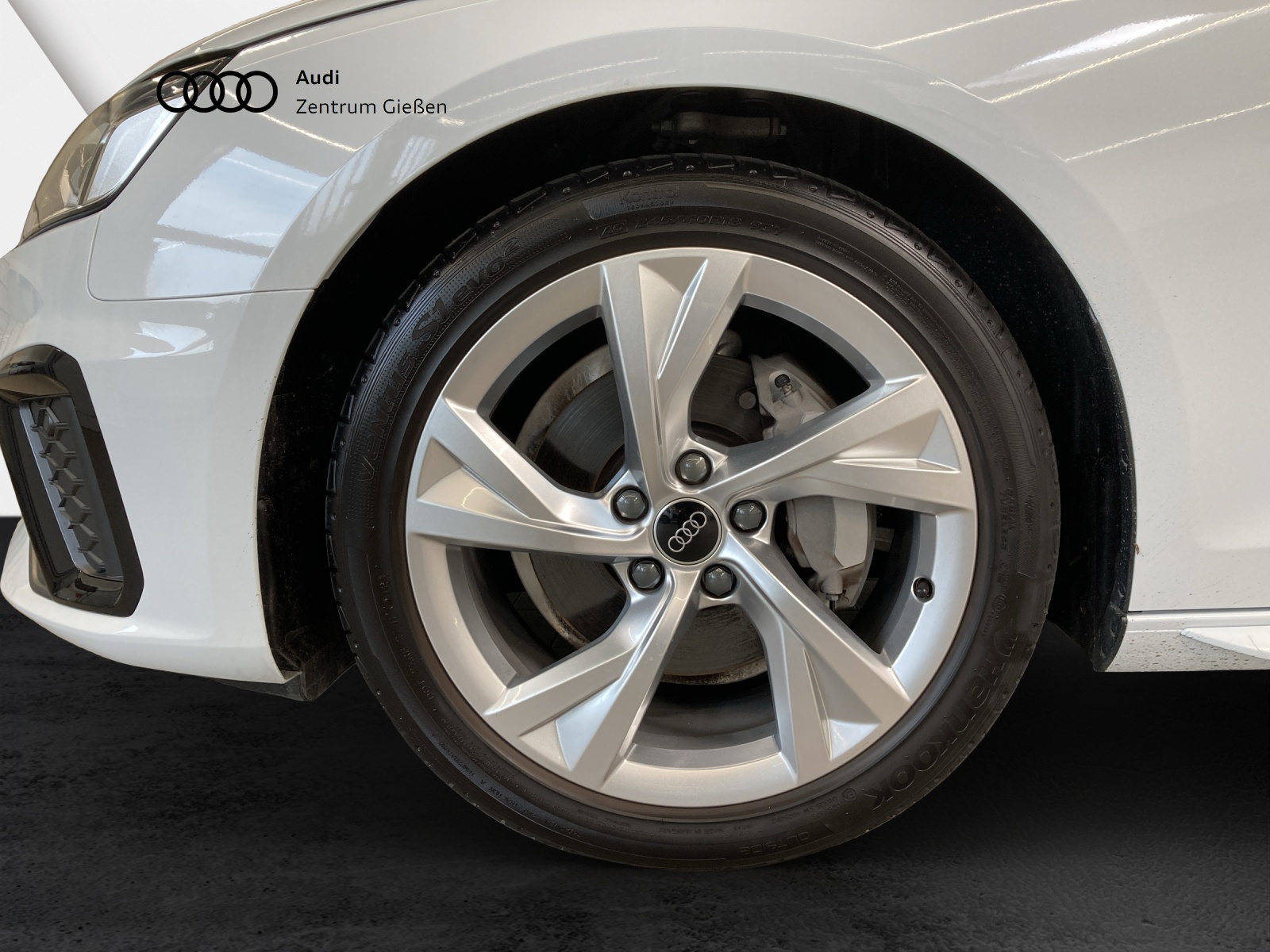 A4 Avant 40 TDI S-tronic S line Black Assistenzpaket Navi LED