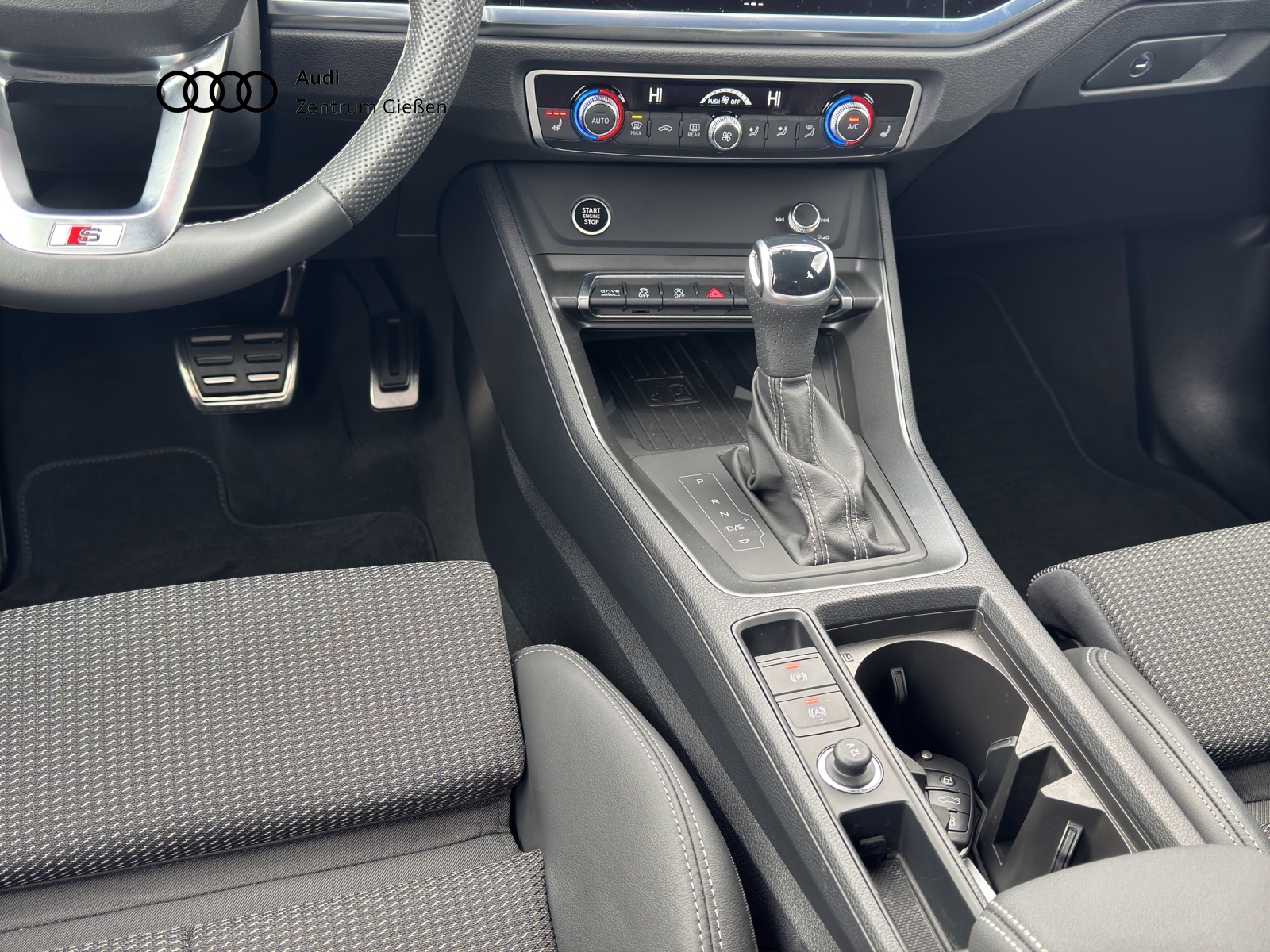 Q3 Sportback 35 TDI S line Assistenzpaket LED smartphone interface