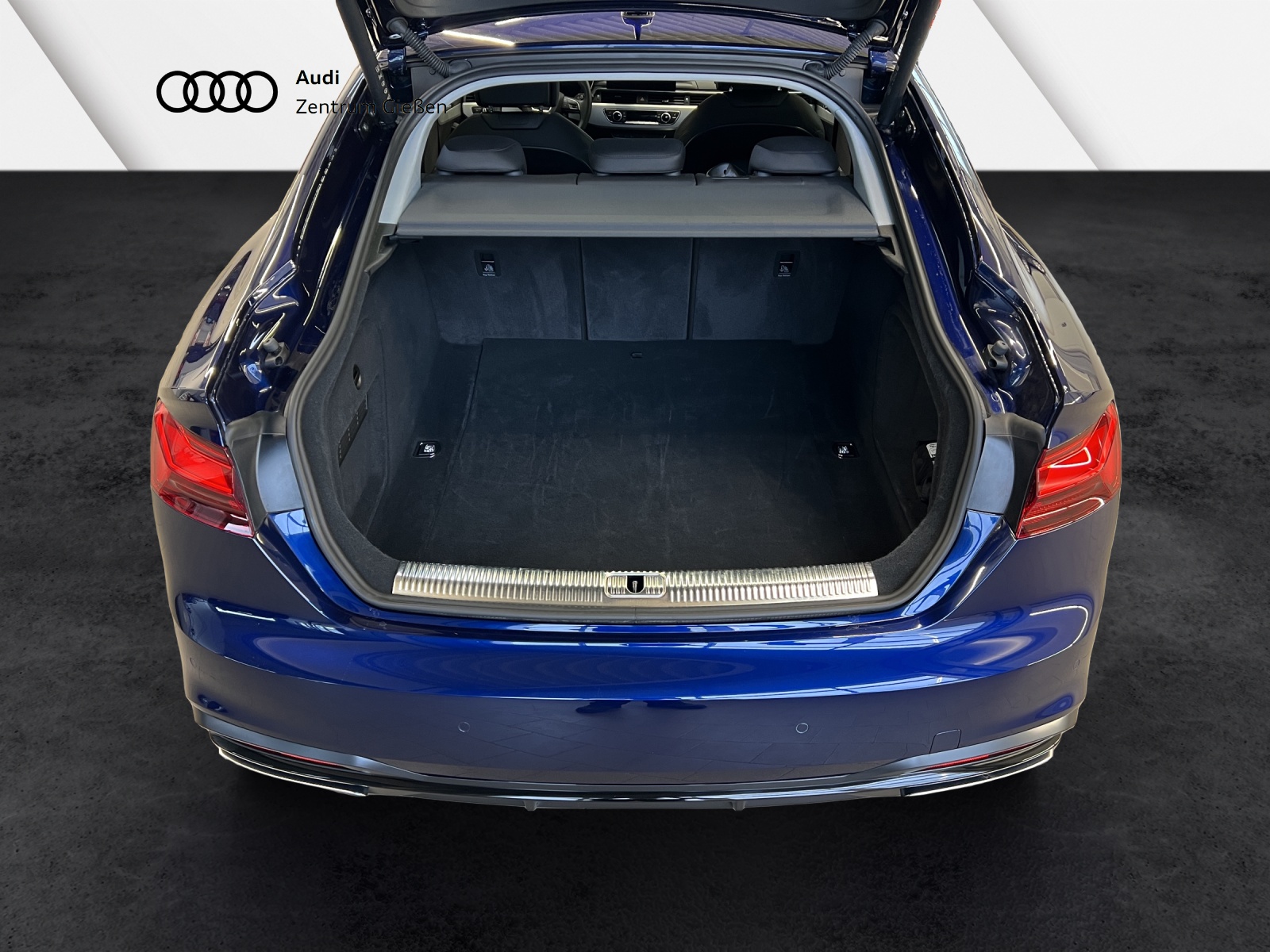 A5 Sportback 40 TDI advanced black MATRIX PANO