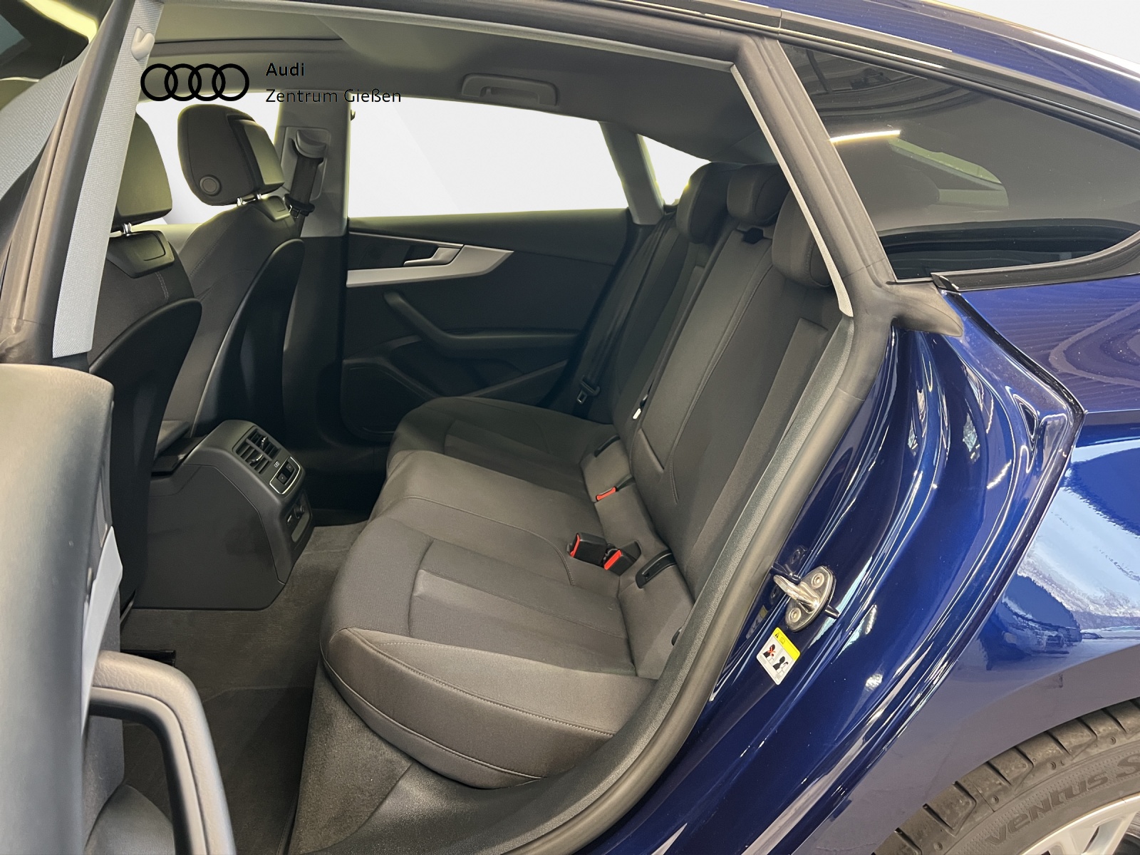 A5 Sportback 40 TDI advanced black MATRIX PANO
