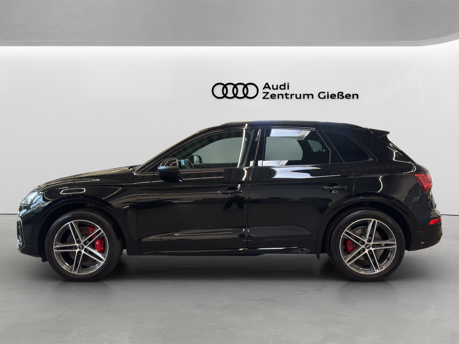 SQ5 TDI quattro Black *air suspension*AHK Kamera Navi